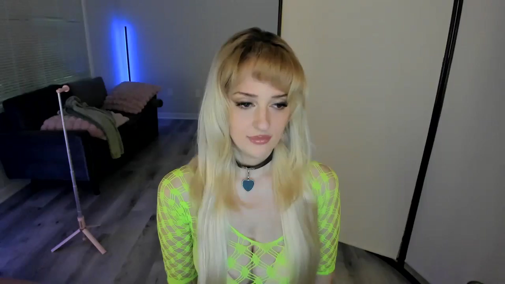 Gallery image thumbnail from Milk_Party's myfreecams stream on, 08/25/2024, 03:21 image 10 of 20