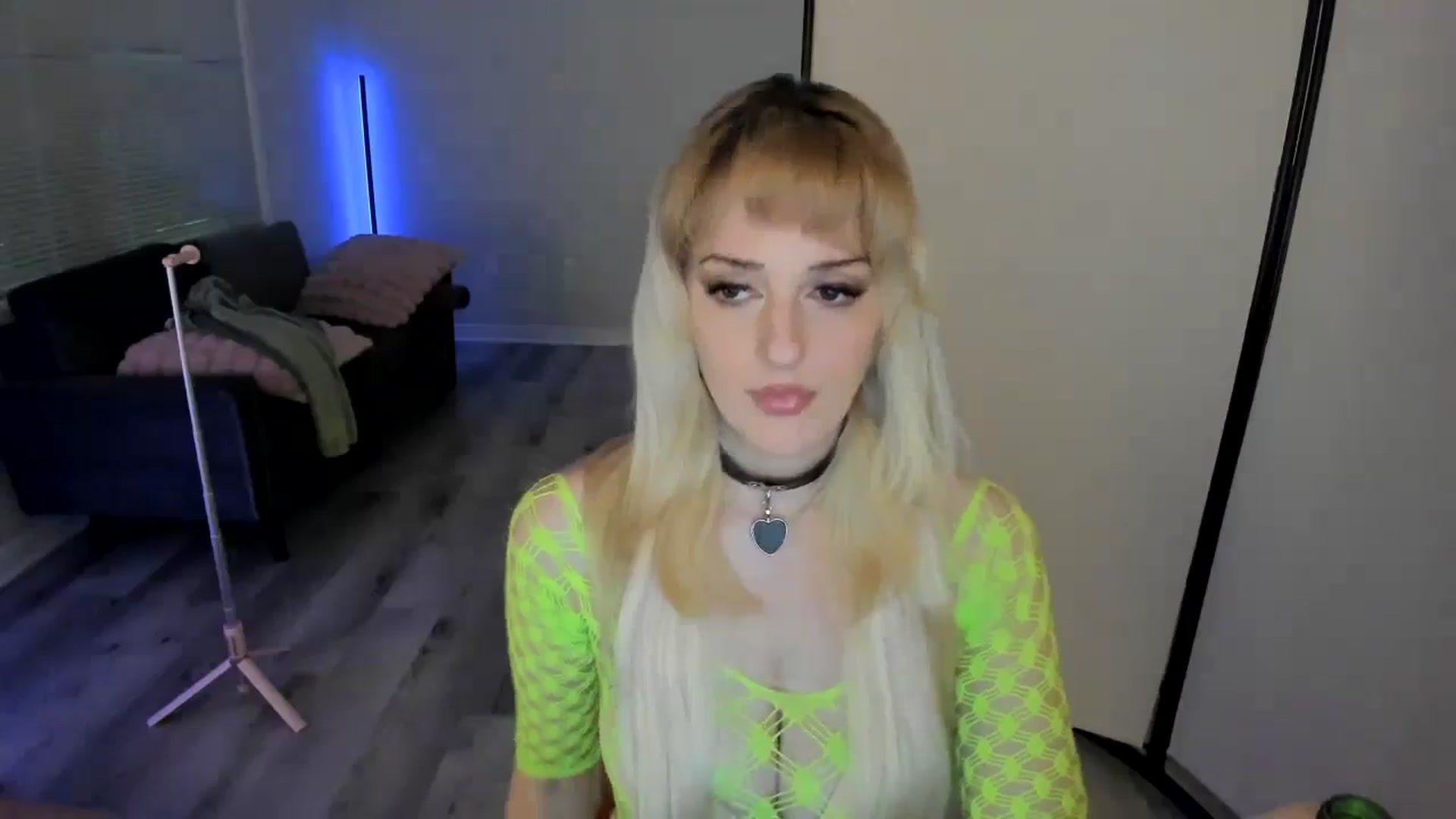 Gallery image thumbnail from Milk_Party's myfreecams stream on, 08/25/2024, 03:21 image 19 of 20