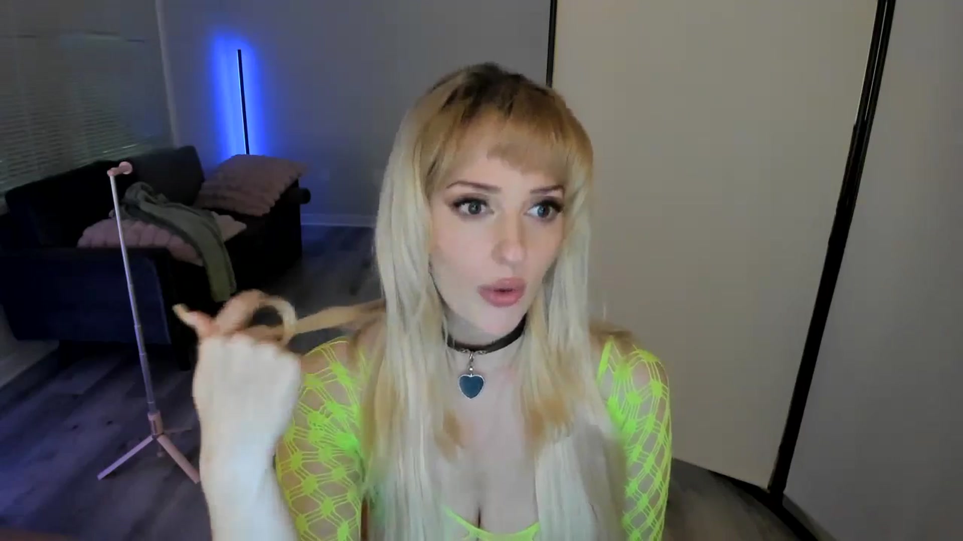 Gallery image thumbnail from Milk_Party's myfreecams stream on, 08/25/2024, 07:59 image 17 of 20