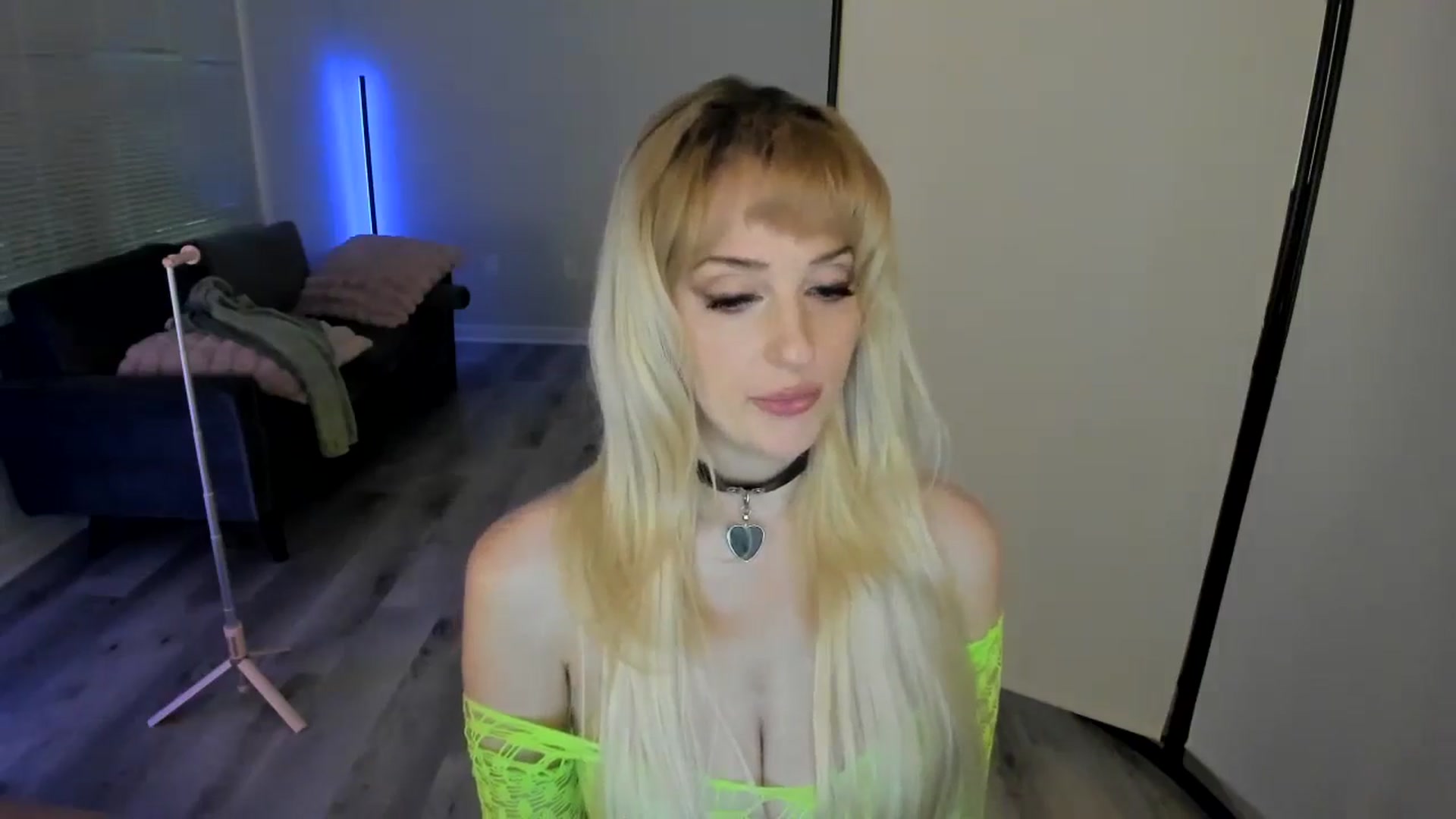 Gallery image thumbnail from Milk_Party's myfreecams stream on, 08/25/2024, 09:24 image 13 of 20
