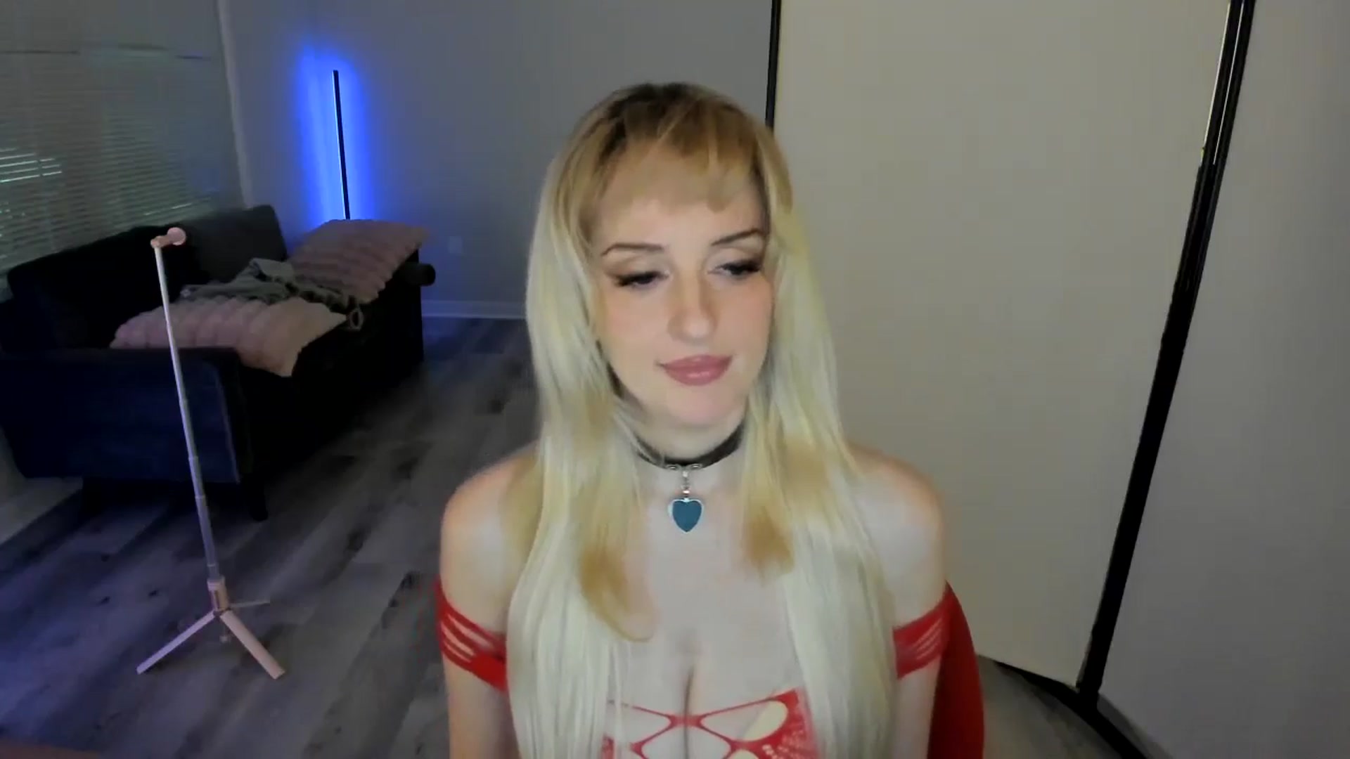 Gallery image thumbnail from Milk_Party's myfreecams stream on, 08/26/2024, 04:06 image 15 of 20