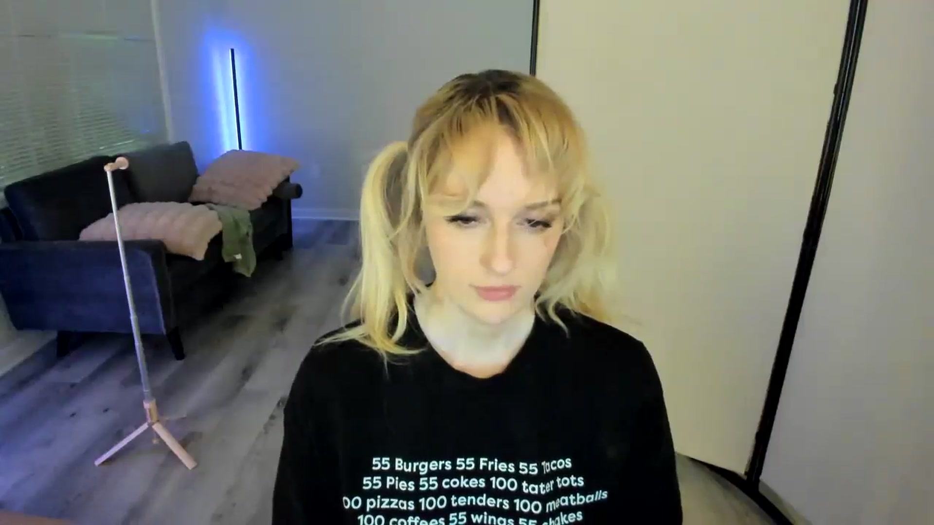 Gallery image thumbnail from Milk_Party's myfreecams stream on, 08/27/2024, 08:20 image 18 of 20