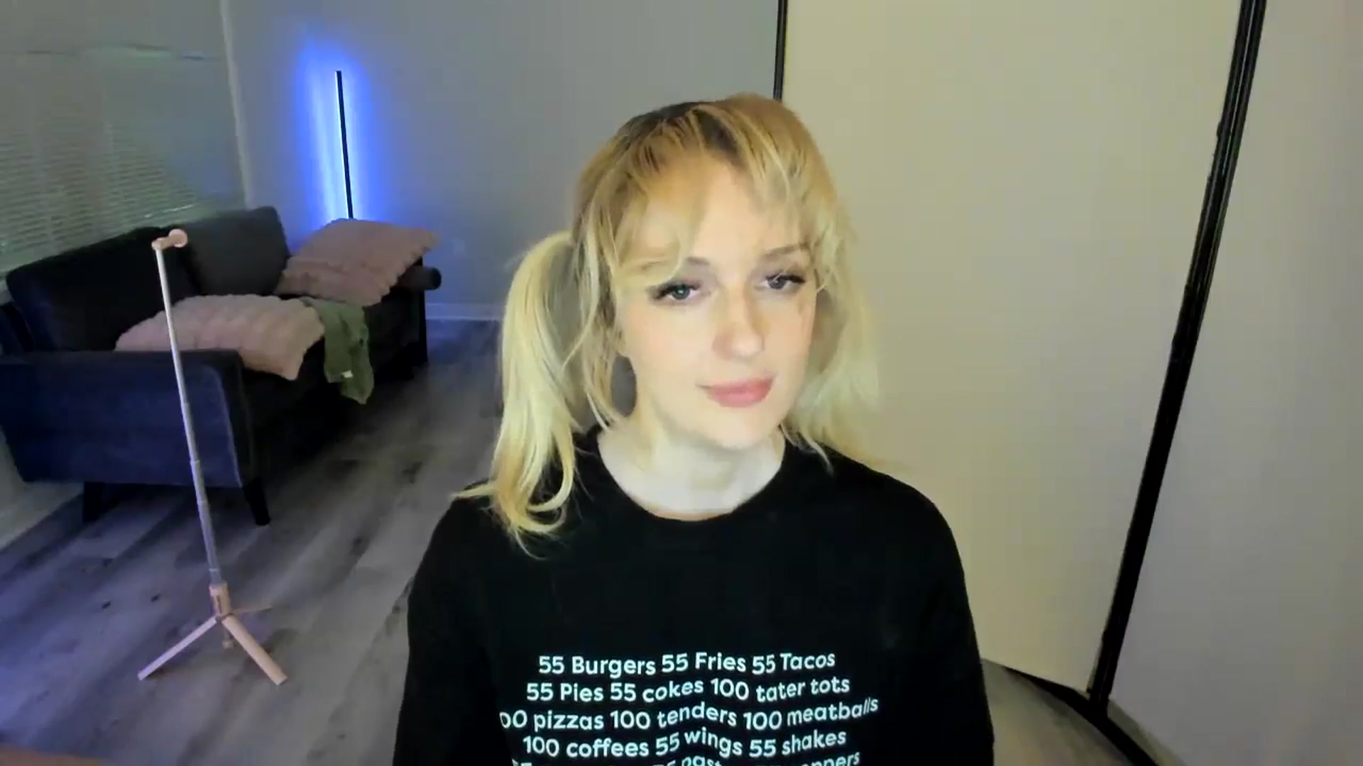 Gallery image thumbnail from Milk_Party's myfreecams stream on, 08/27/2024, 08:20 image 16 of 20