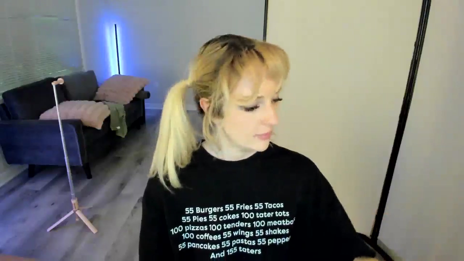 Gallery image thumbnail from Milk_Party's myfreecams stream on, 08/27/2024, 09:01 image 20 of 20
