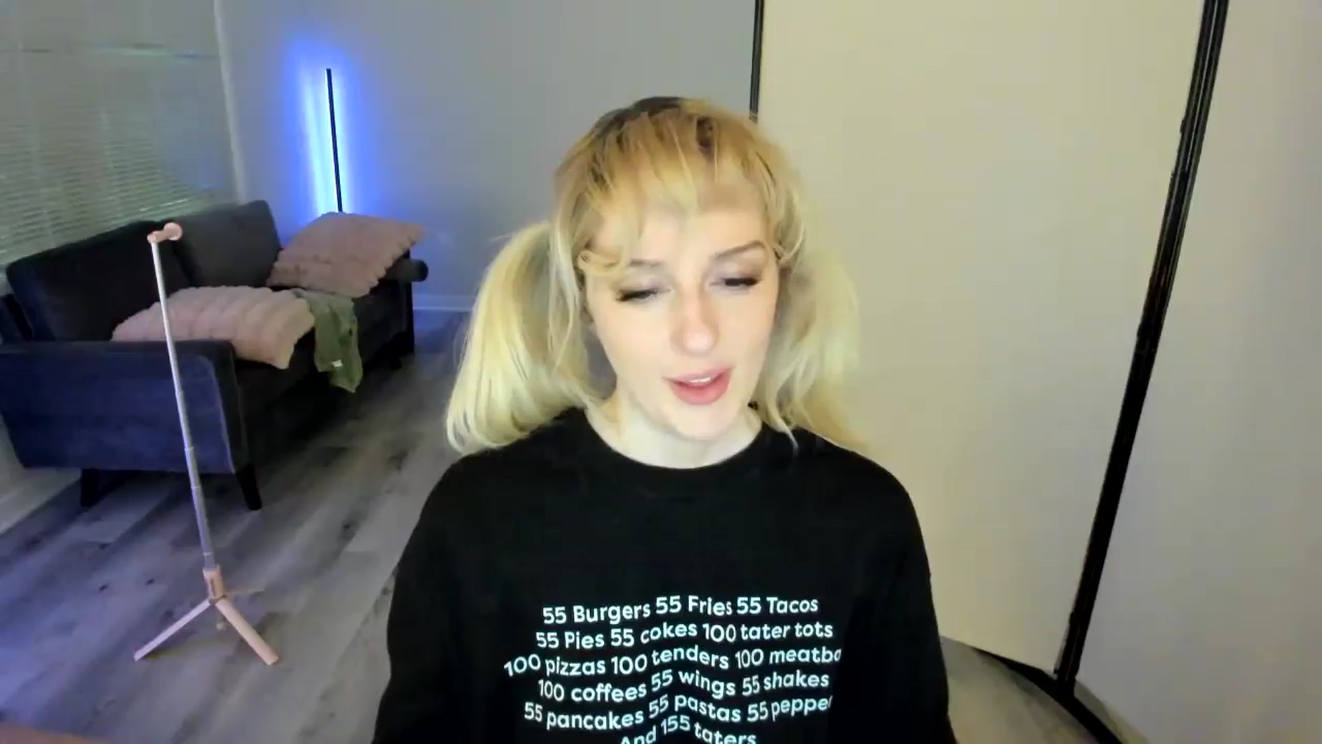 Gallery image thumbnail from Milk_Party's myfreecams stream on, 08/27/2024, 09:01 image 9 of 20