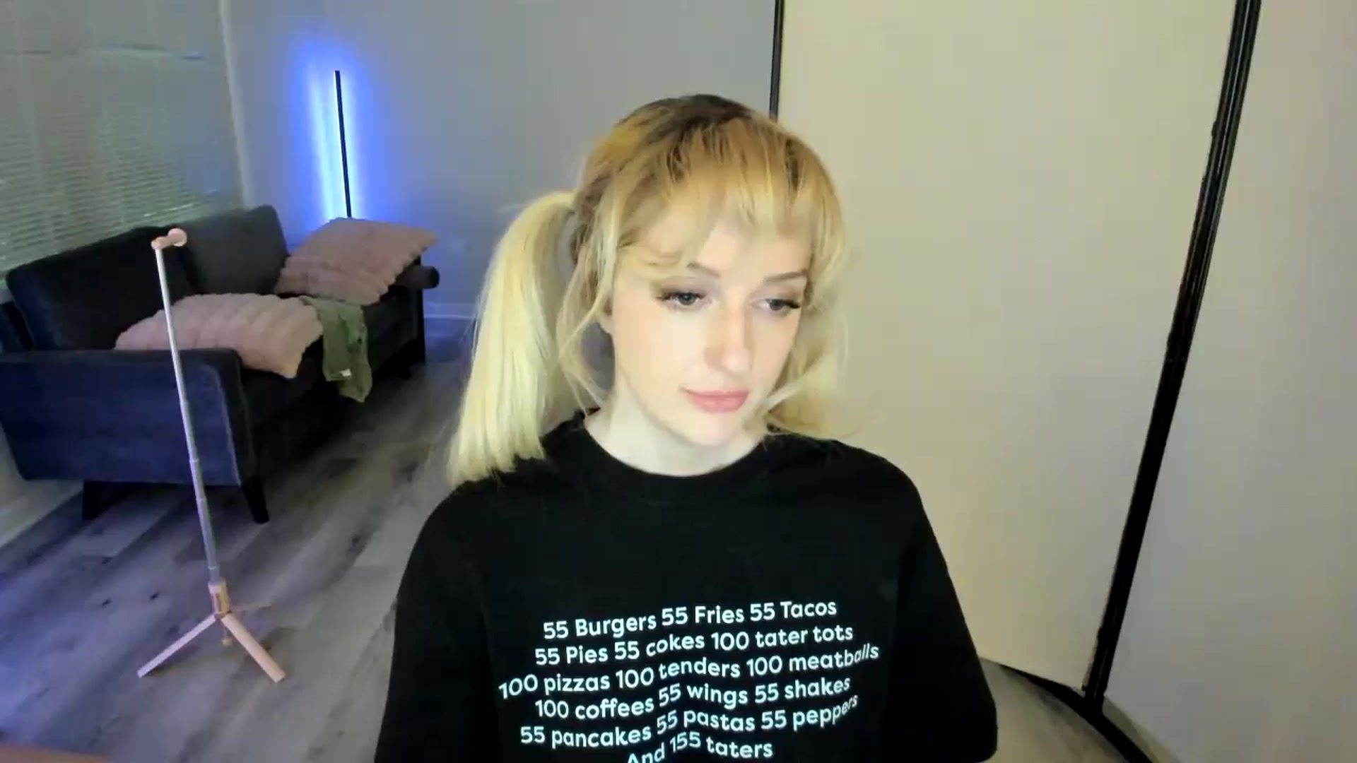 Gallery image thumbnail from Milk_Party's myfreecams stream on, 08/27/2024, 09:01 image 1 of 20