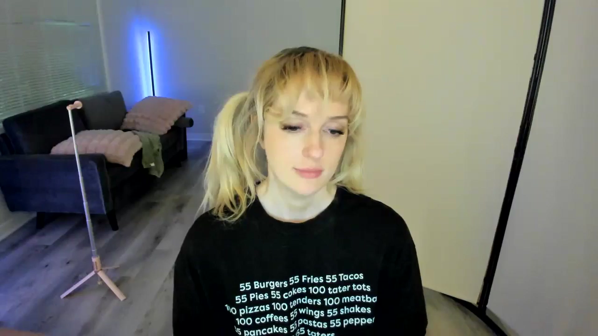 Gallery image thumbnail from Milk_Party's myfreecams stream on, 08/27/2024, 10:25 image 13 of 20