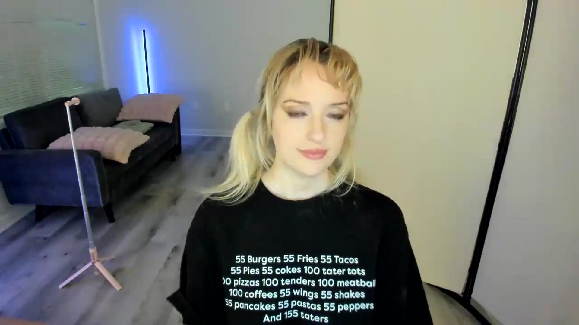 Gallery image thumbnail from Milk_Party's myfreecams stream on, 08/29/2024, 04:39 image 5 of 20