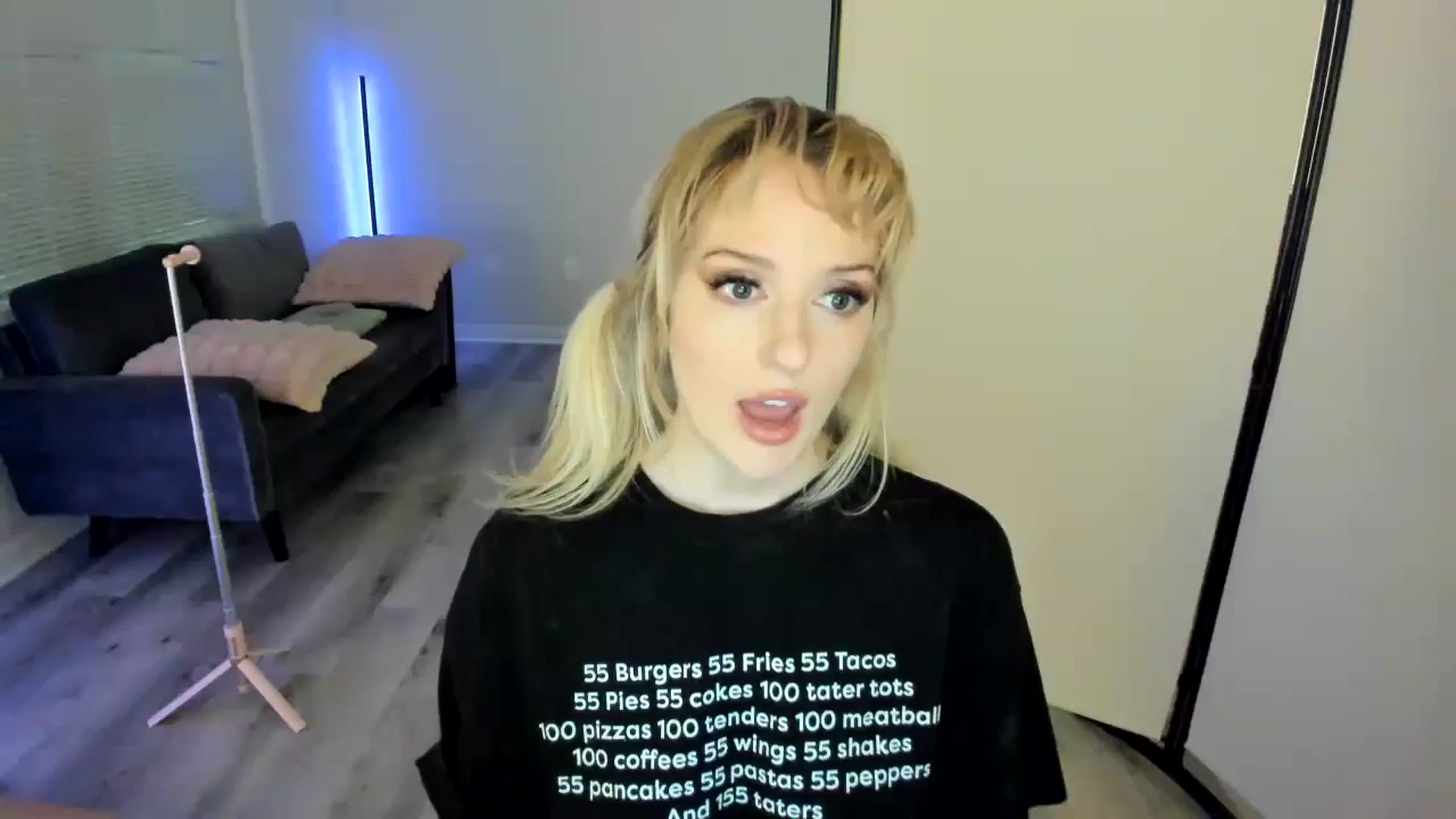 Gallery image thumbnail from Milk_Party's myfreecams stream on, 08/29/2024, 04:39 image 1 of 20