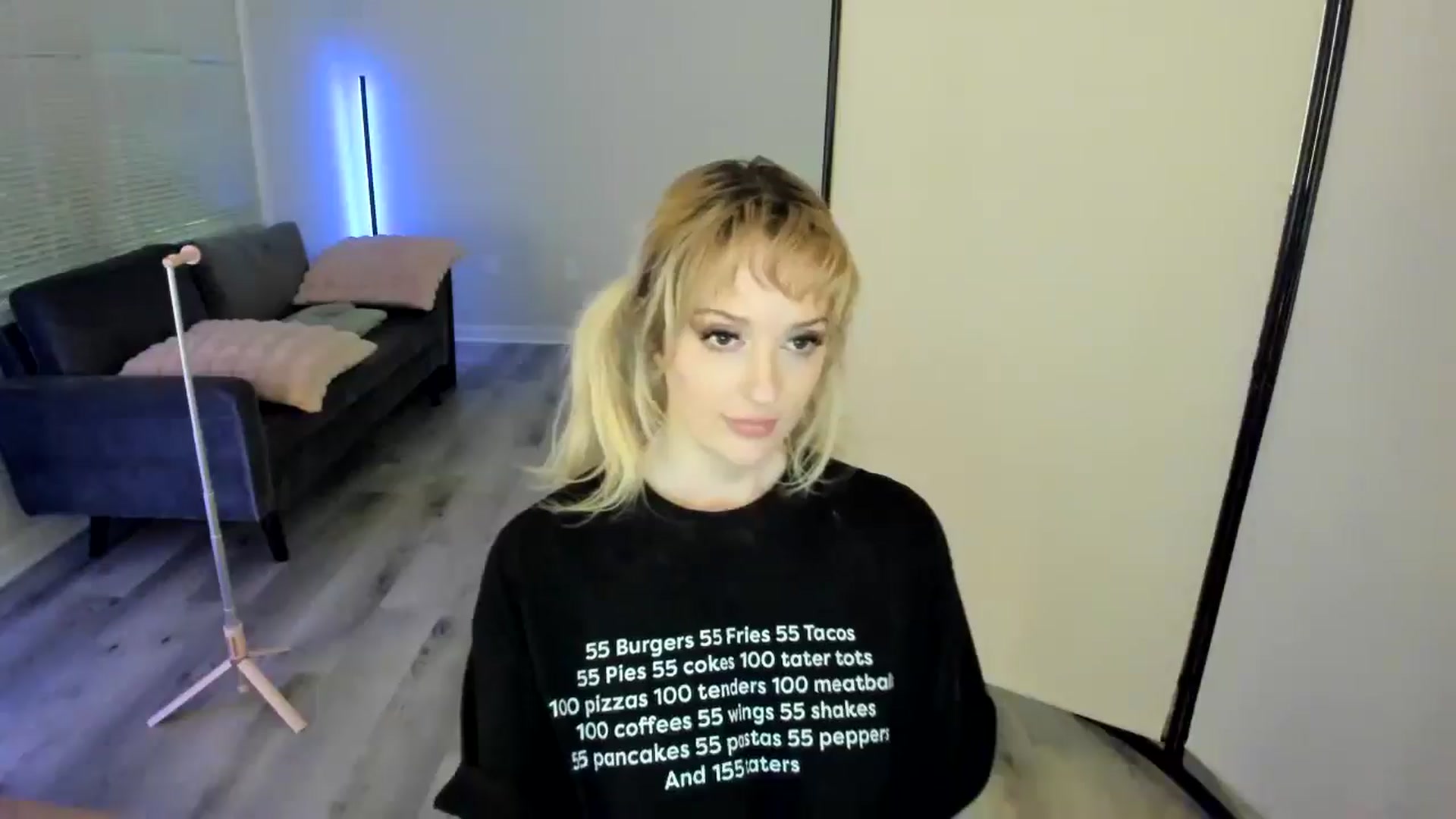 Gallery image thumbnail from Milk_Party's myfreecams stream on, 08/29/2024, 04:39 image 18 of 20