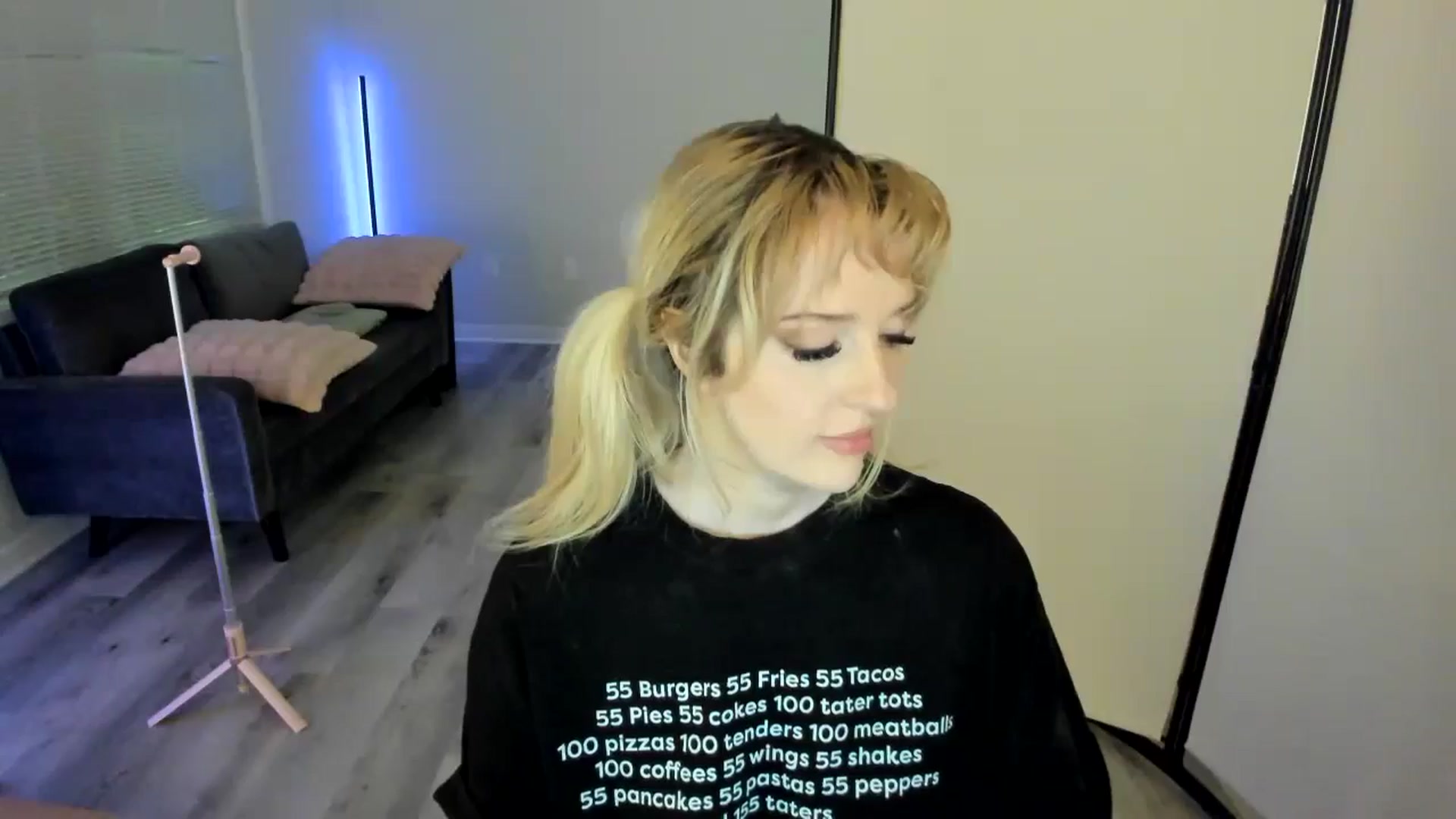 Gallery image thumbnail from Milk_Party's myfreecams stream on, 08/29/2024, 04:39 image 20 of 20