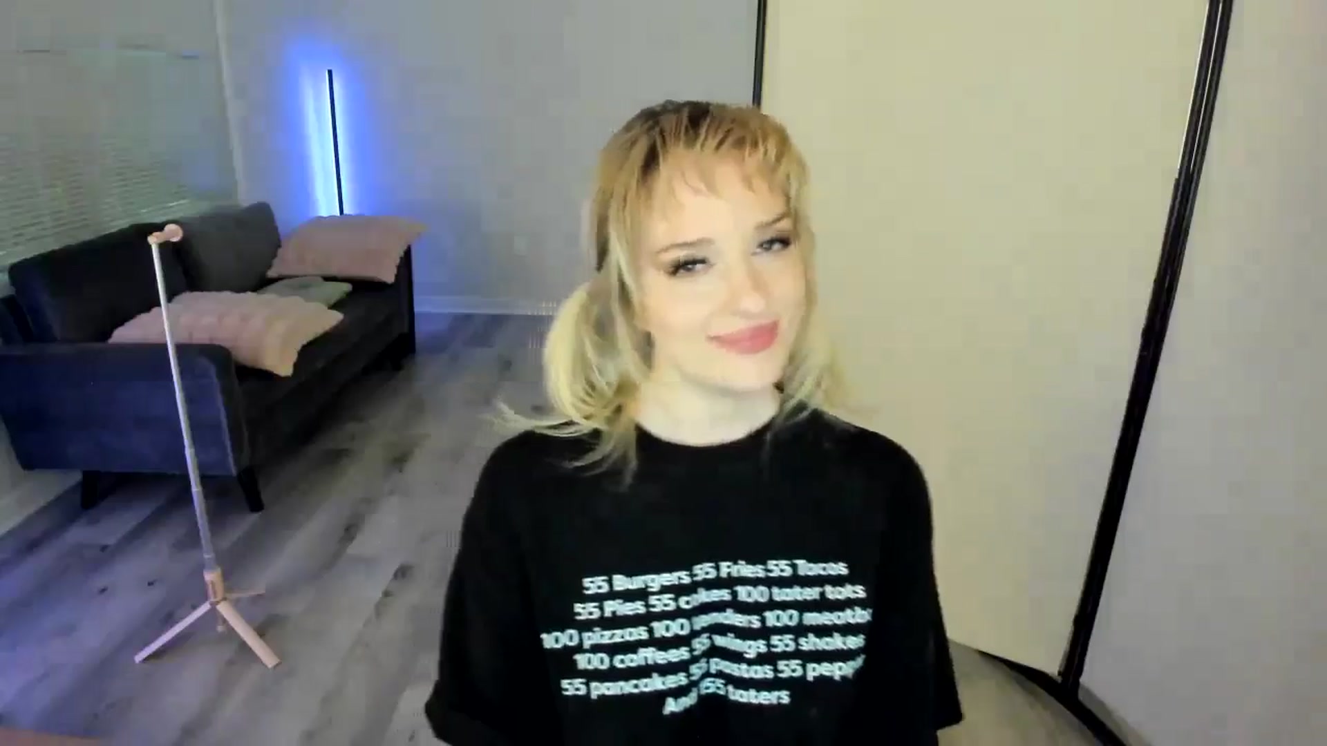 Gallery image thumbnail from Milk_Party's myfreecams stream on, 08/29/2024, 04:39 image 14 of 20