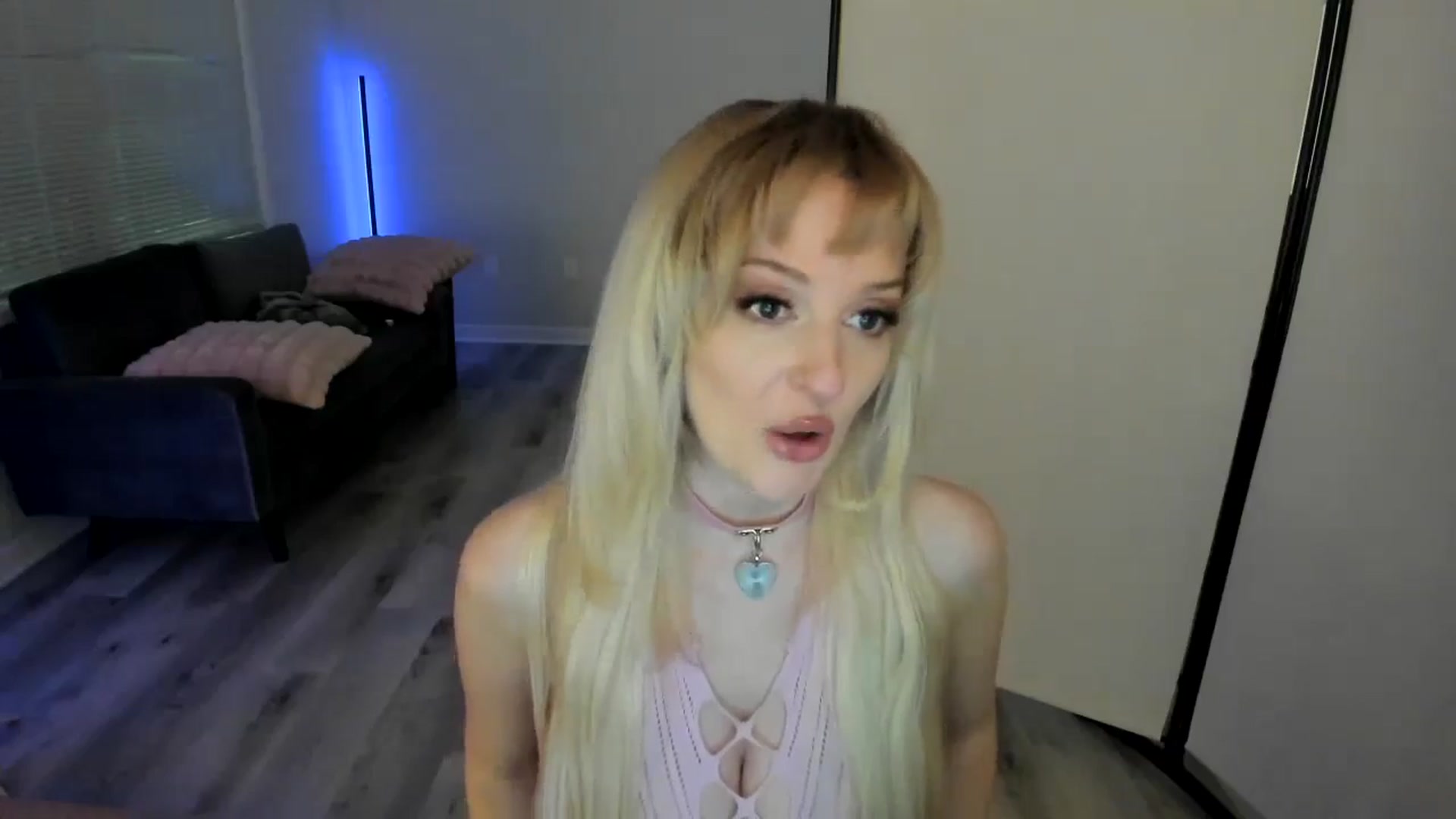 Gallery image thumbnail from Milk_Party's myfreecams stream on, 08/31/2024, 02:04 image 20 of 20