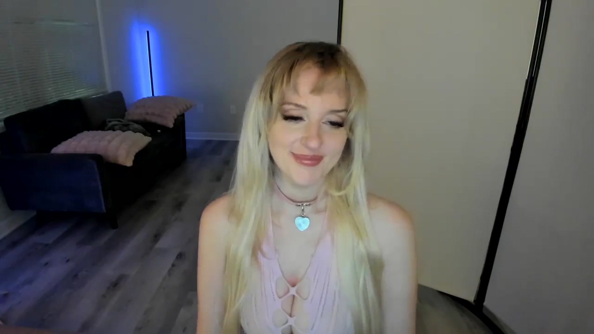 Gallery image thumbnail from Milk_Party's myfreecams stream on, 08/31/2024, 02:04 image 6 of 20