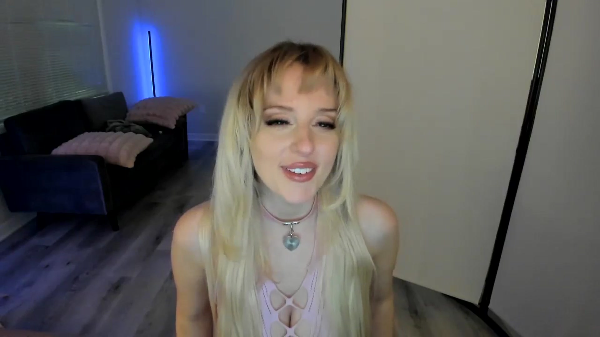 Gallery image thumbnail from Milk_Party's myfreecams stream on, 08/31/2024, 02:04 image 19 of 20