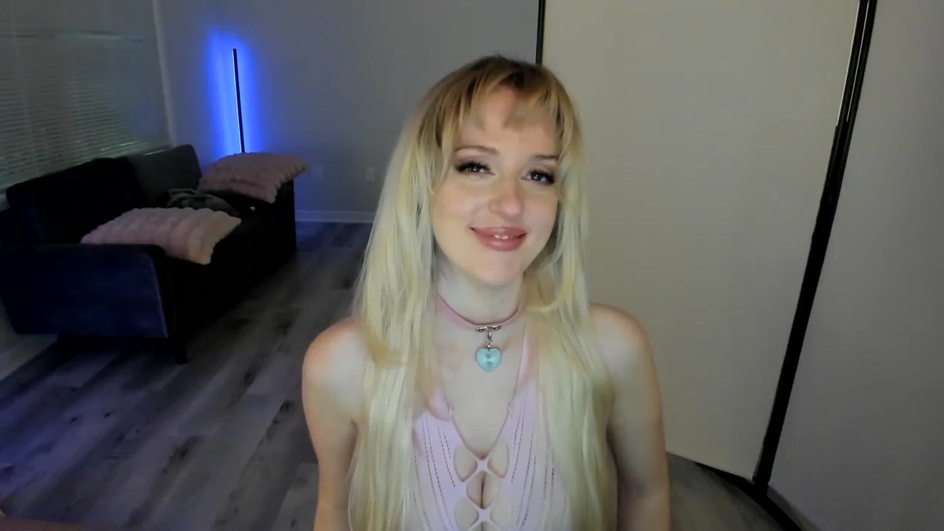Gallery image thumbnail from Milk_Party's myfreecams stream on, 08/31/2024, 02:04 image 10 of 20