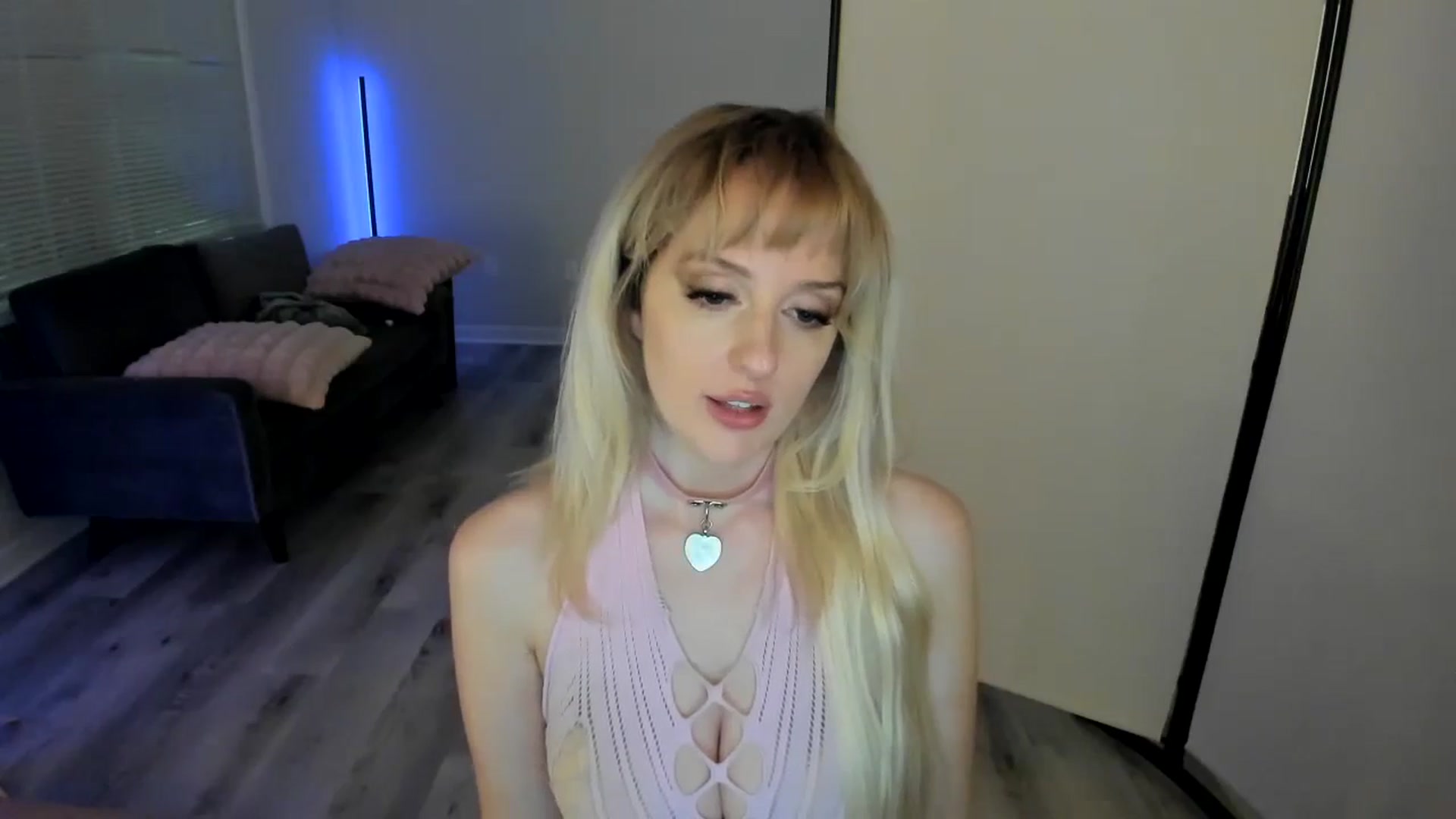 Gallery image thumbnail from Milk_Party's myfreecams stream on, 08/31/2024, 09:17 image 18 of 20