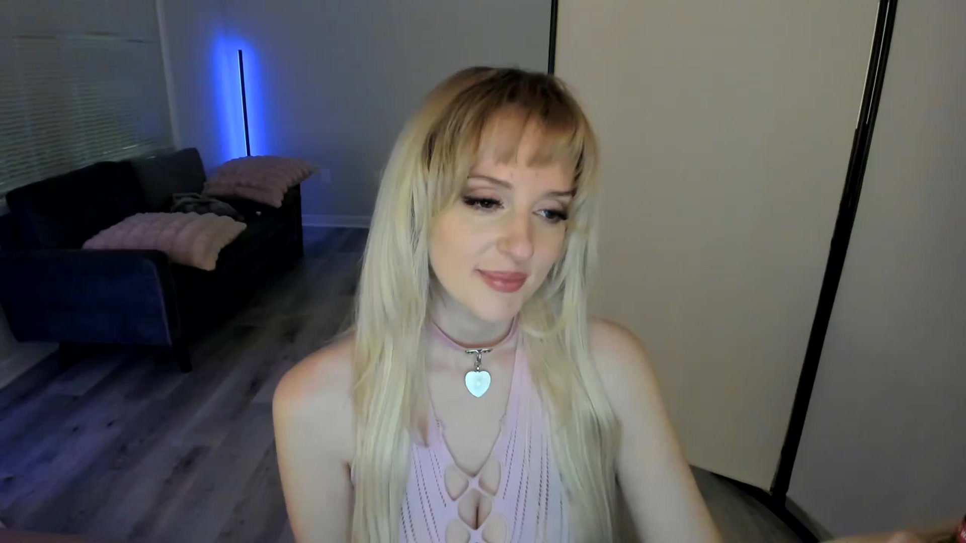 Gallery image thumbnail from Milk_Party's myfreecams stream on, 08/31/2024, 09:17 image 2 of 20