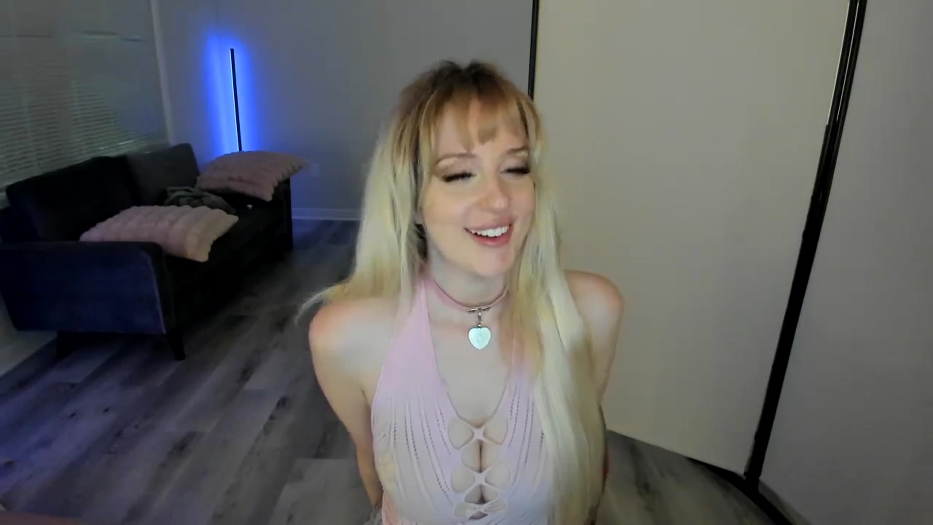 Gallery image thumbnail from Milk_Party's myfreecams stream on, 08/31/2024, 10:02 image 20 of 20
