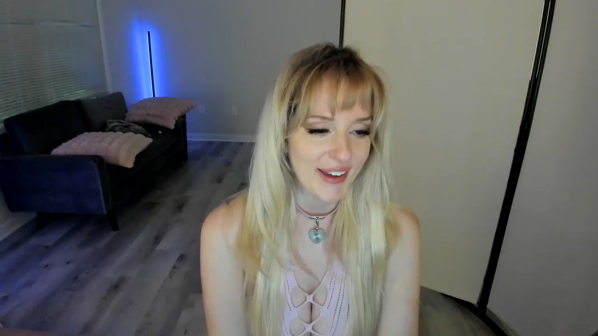 Gallery image thumbnail from Milk_Party's myfreecams stream on, 08/31/2024, 10:02 image 7 of 20