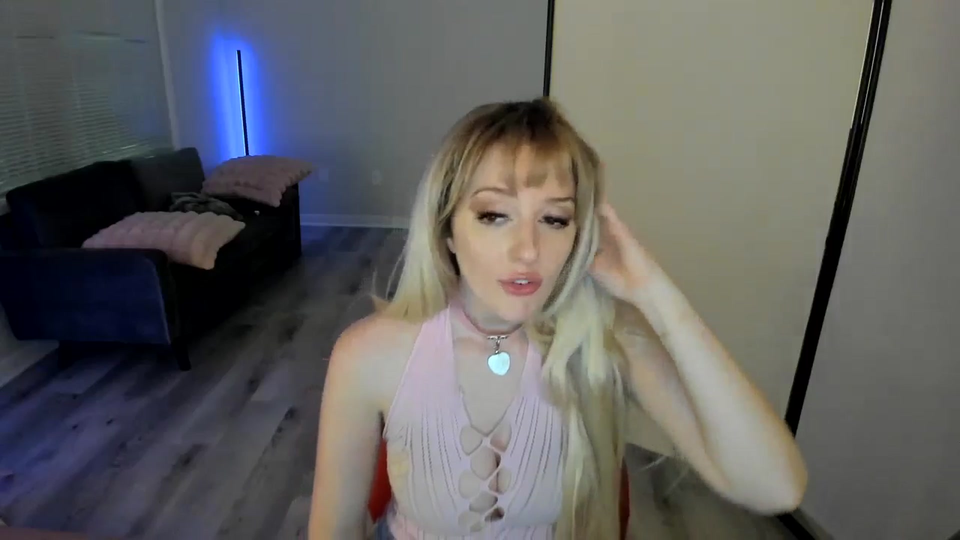 Gallery image thumbnail from Milk_Party's myfreecams stream on, 08/31/2024, 10:02 image 4 of 20