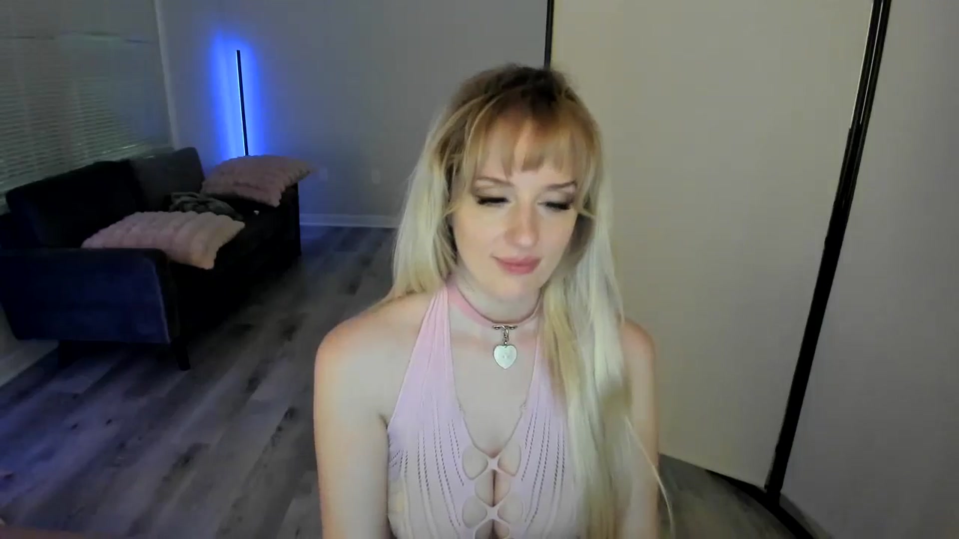 Gallery image thumbnail from Milk_Party's myfreecams stream on, 08/31/2024, 10:02 image 15 of 20