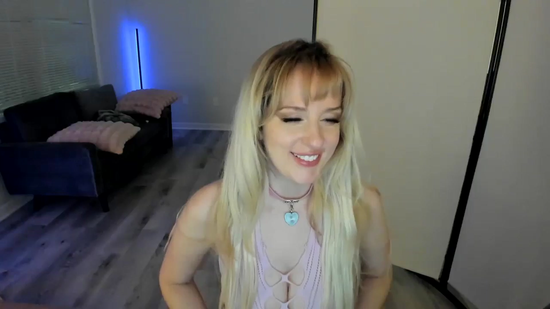 Gallery image thumbnail from Milk_Party's myfreecams stream on, 08/31/2024, 10:02 image 6 of 20