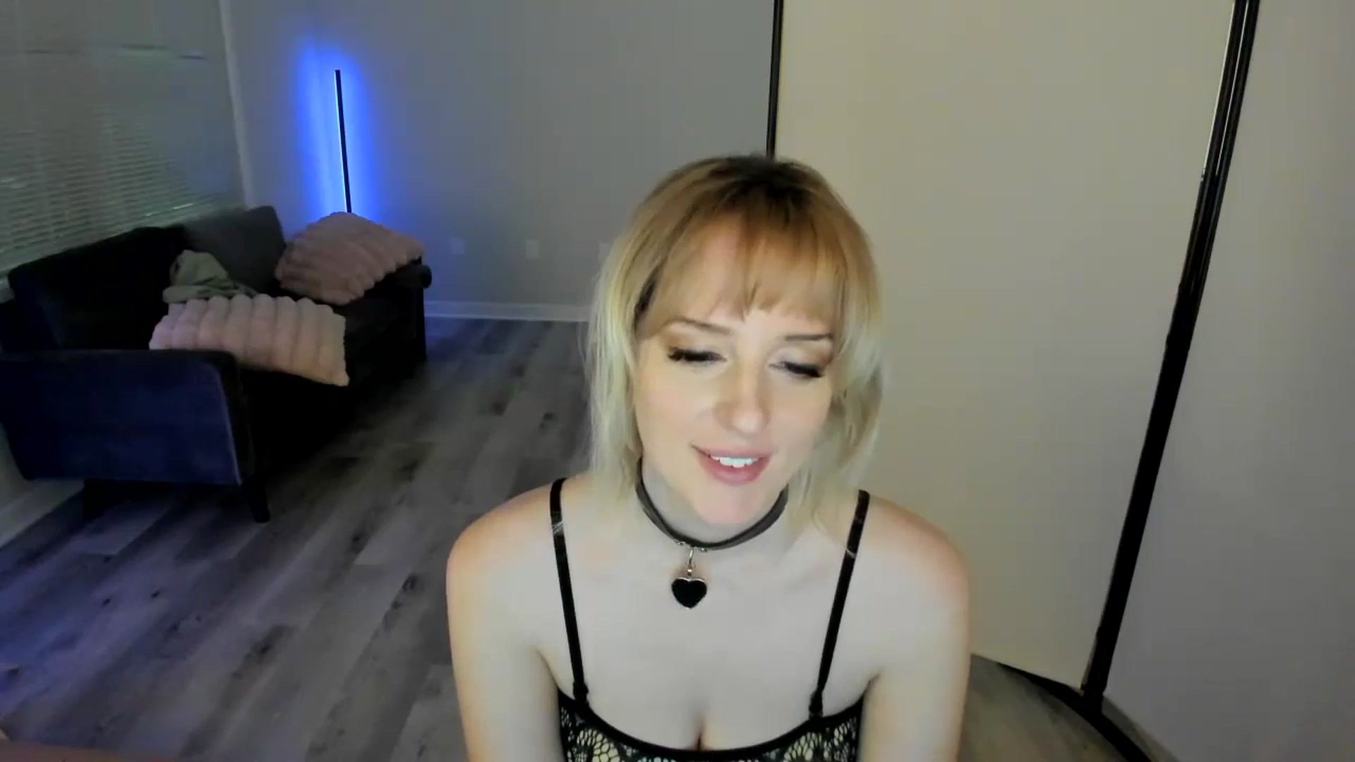 Gallery image thumbnail from Milk_Party's myfreecams stream on, 09/01/2024, 08:37 image 17 of 20