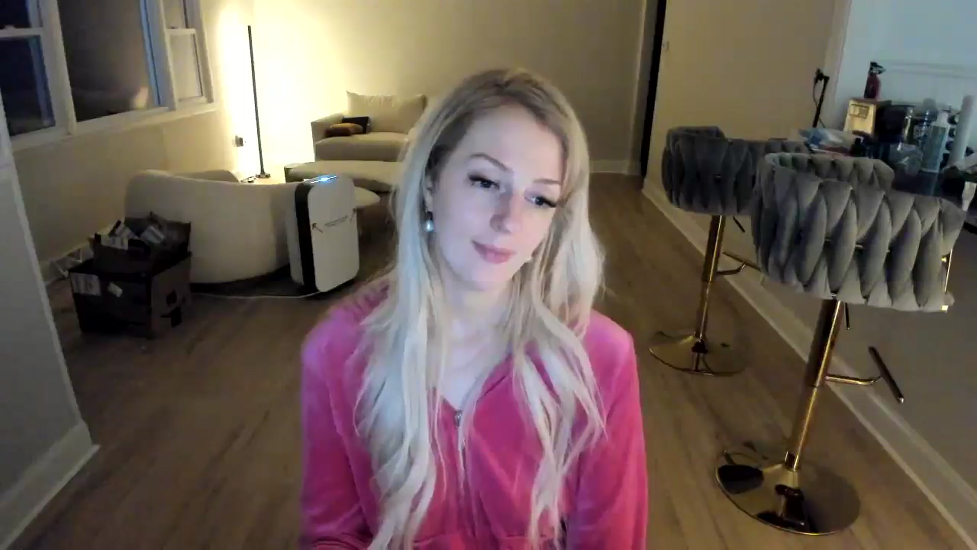 Gallery image thumbnail from Milk_Party's myfreecams stream on, 01/22/2025, 03:08 image 18 of 20
