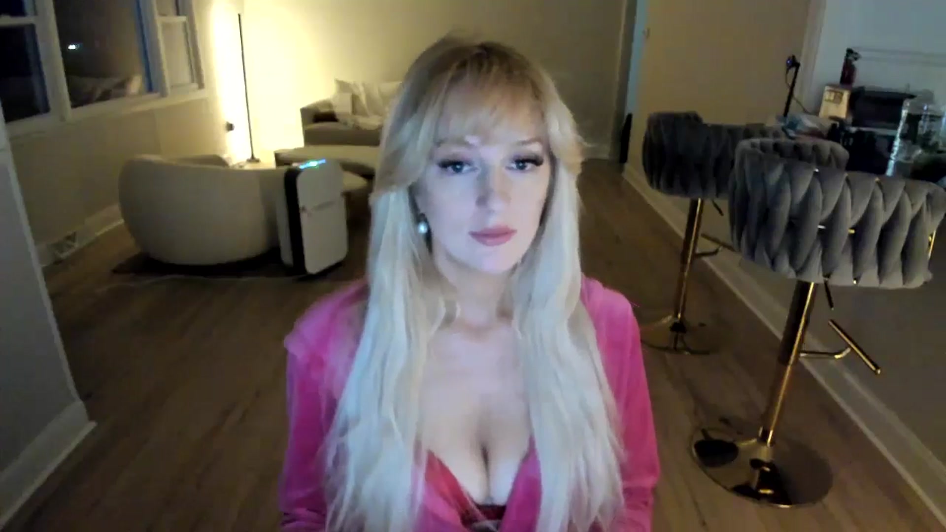 Gallery image thumbnail from Milk_Party's myfreecams stream on, 01/28/2025, 24:01 image 3 of 20