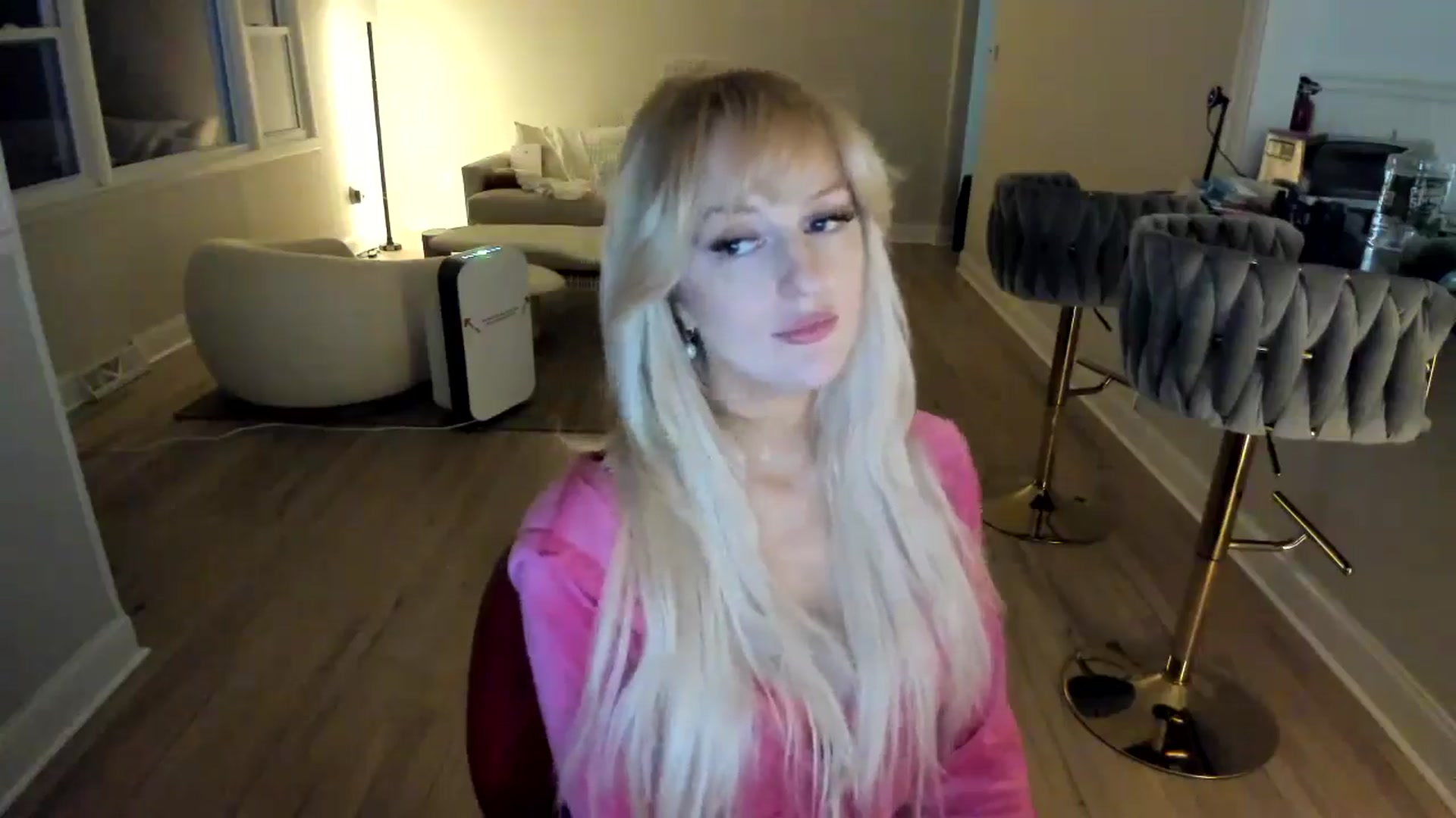 Gallery image thumbnail from Milk_Party's myfreecams stream on, 01/28/2025, 24:01 image 5 of 20