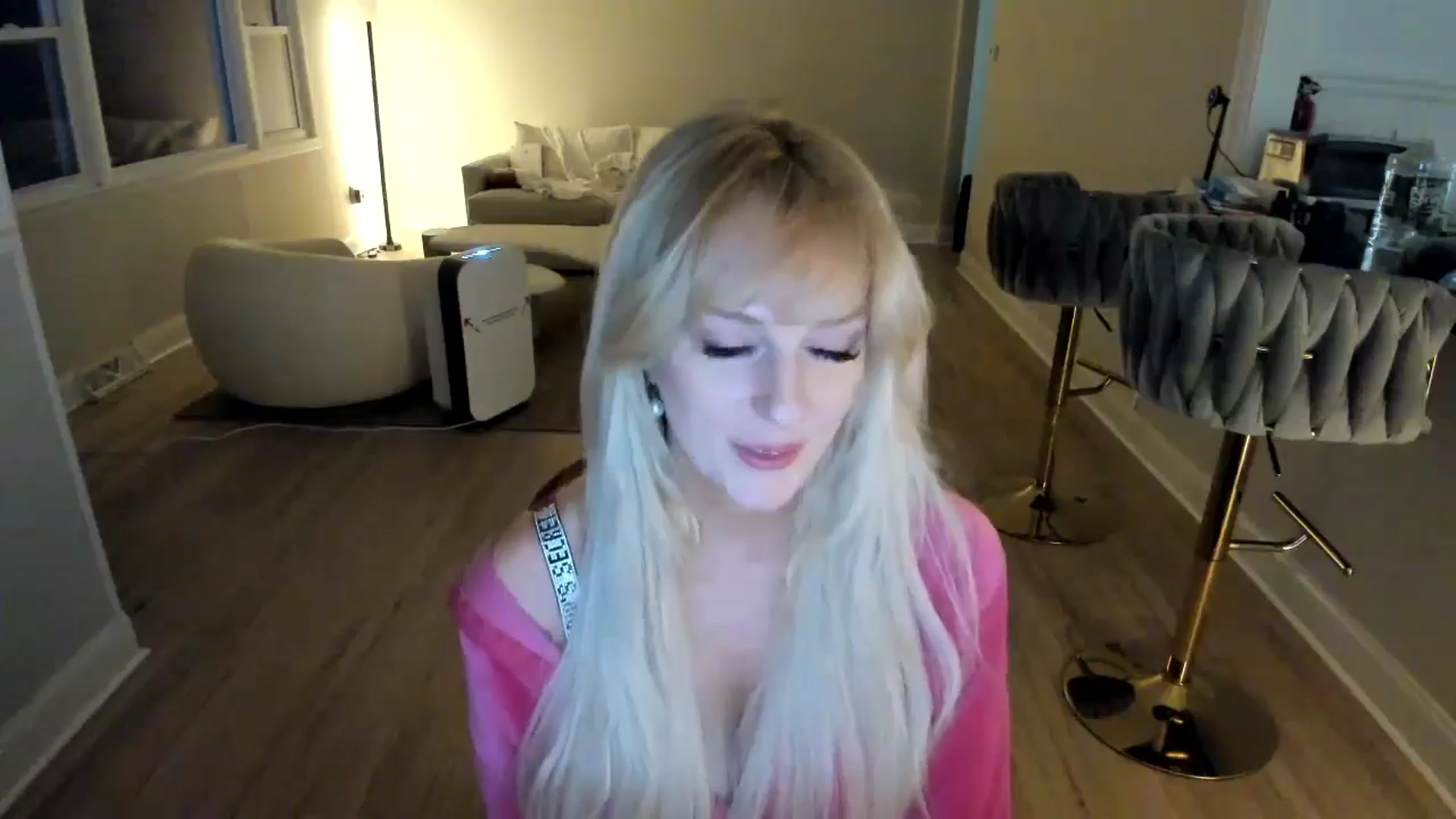 Gallery image thumbnail from Milk_Party's myfreecams stream on, 01/28/2025, 02:45 image 5 of 20