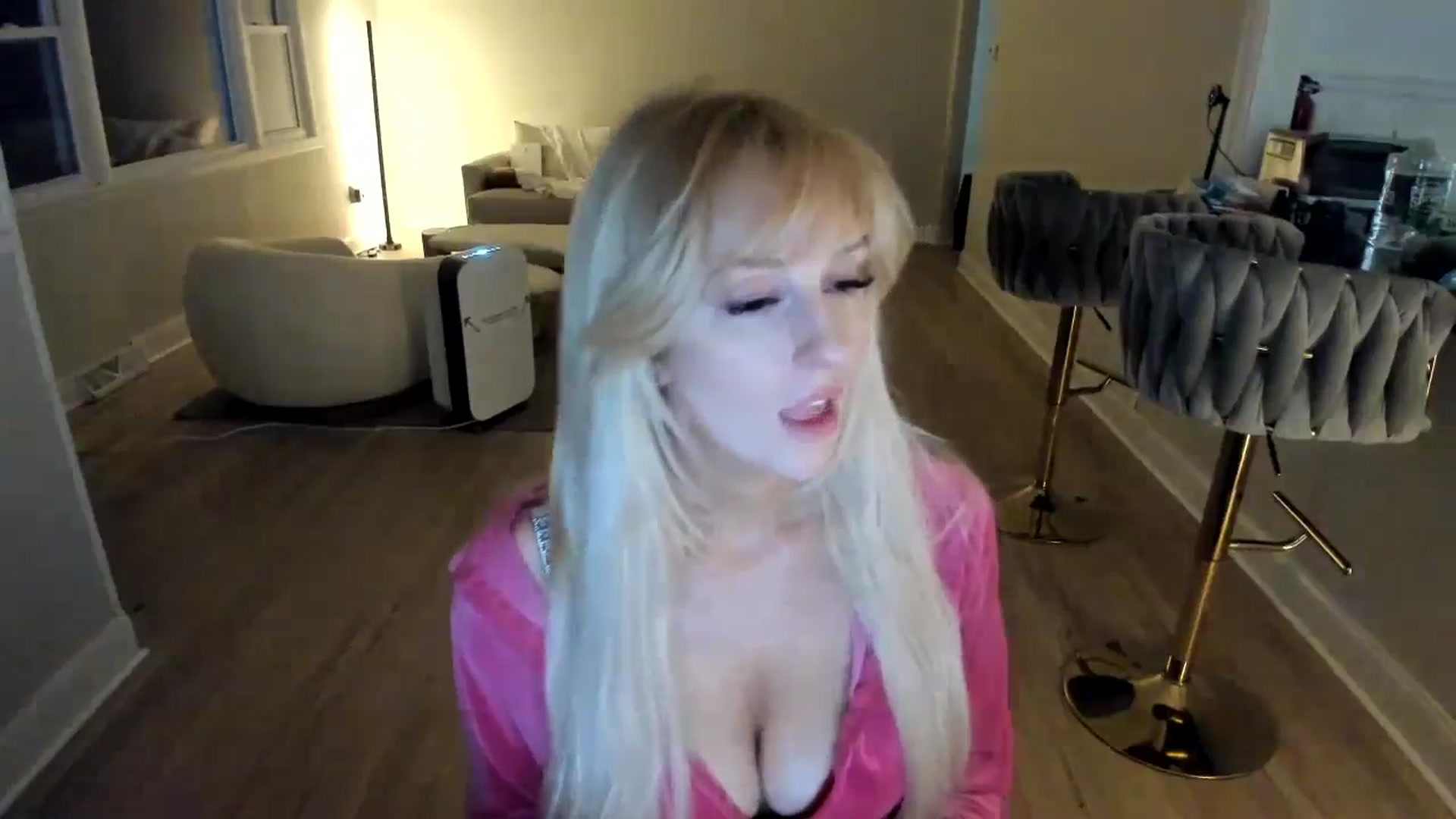 Gallery image thumbnail from Milk_Party's myfreecams stream on, 01/28/2025, 02:45 image 18 of 20