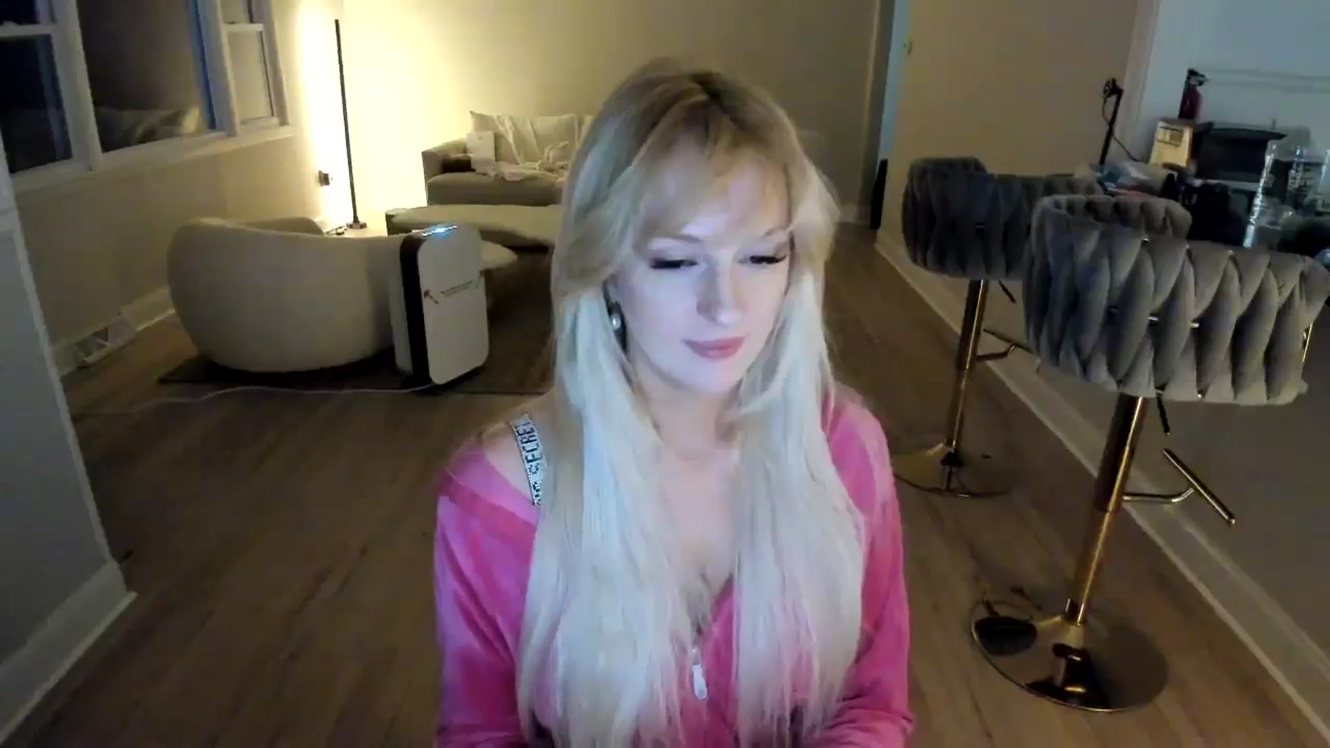 Gallery image thumbnail from Milk_Party's myfreecams stream on, 01/28/2025, 04:46 image 7 of 20