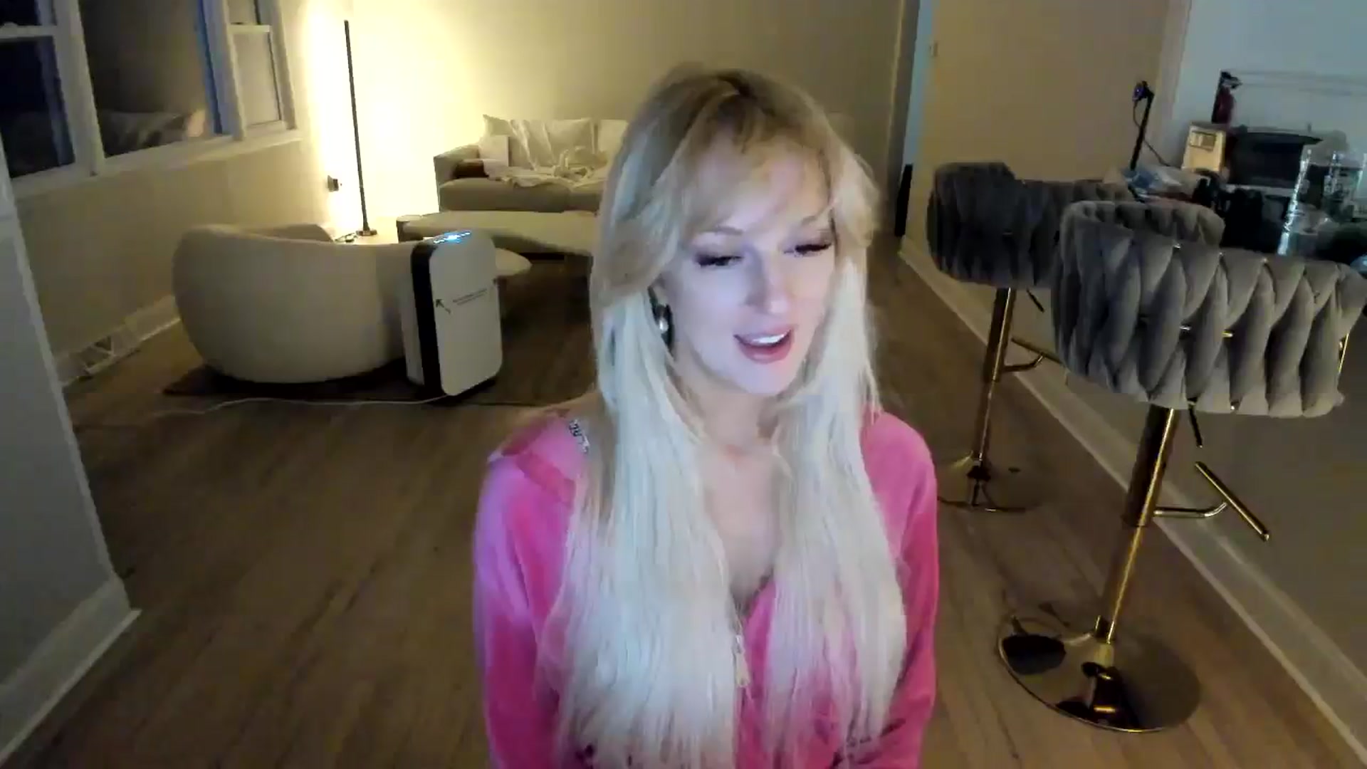 Gallery image thumbnail from Milk_Party's myfreecams stream on, 01/28/2025, 04:46 image 12 of 20