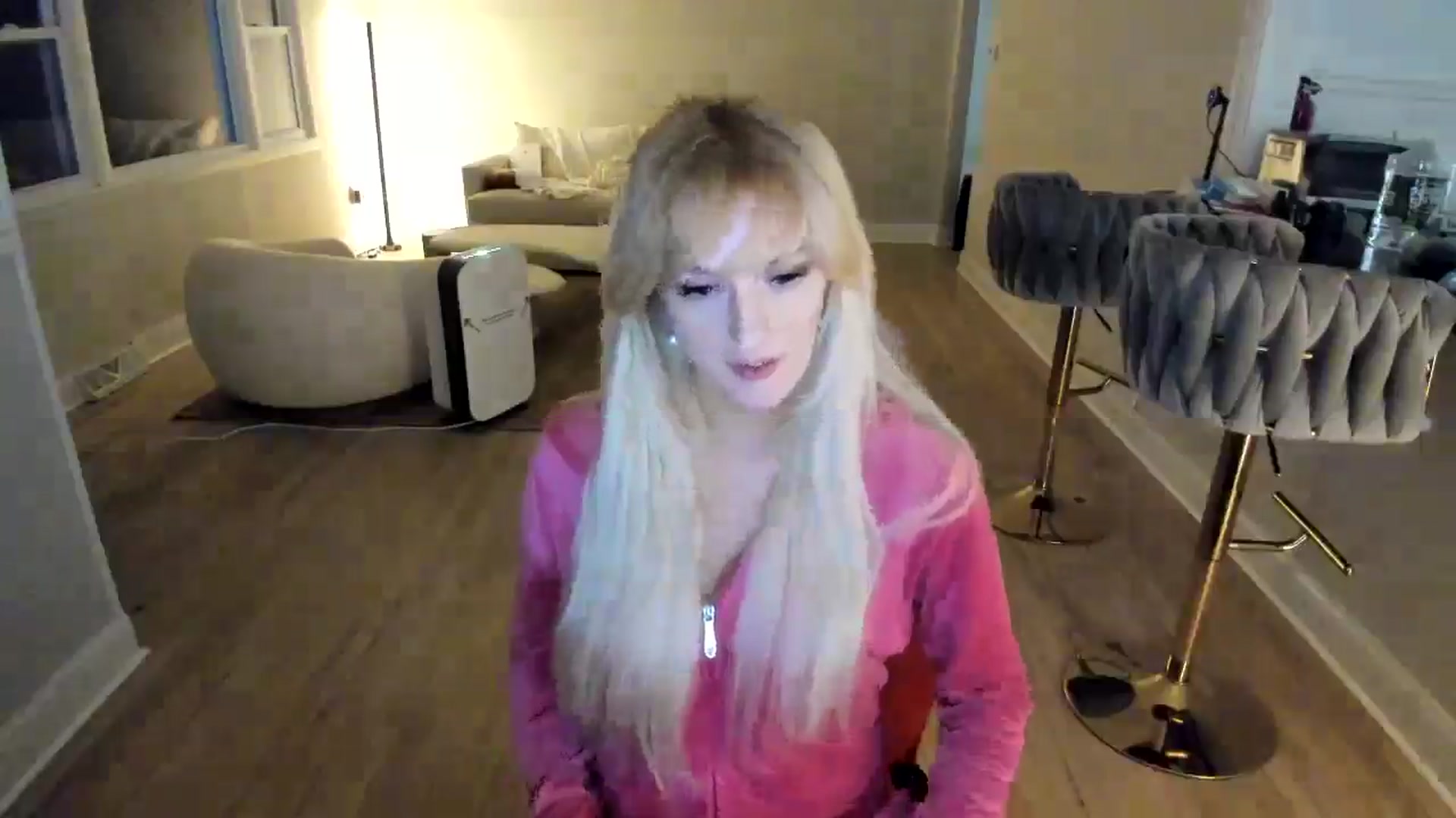 Gallery image thumbnail from Milk_Party's myfreecams stream on, 01/28/2025, 04:46 image 17 of 20