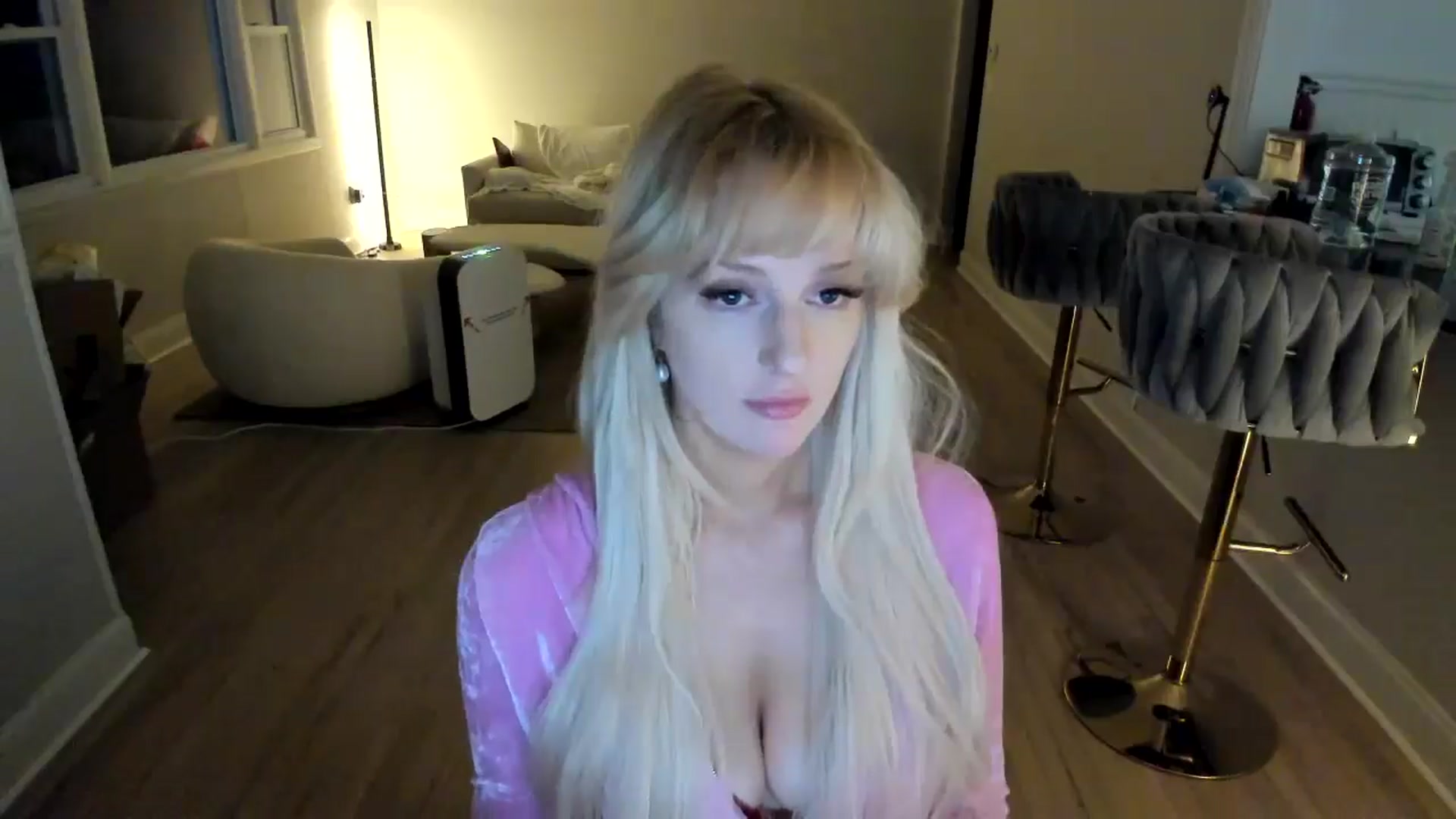 Gallery image thumbnail from Milk_Party's myfreecams stream on, 01/29/2025, 02:29 image 11 of 20