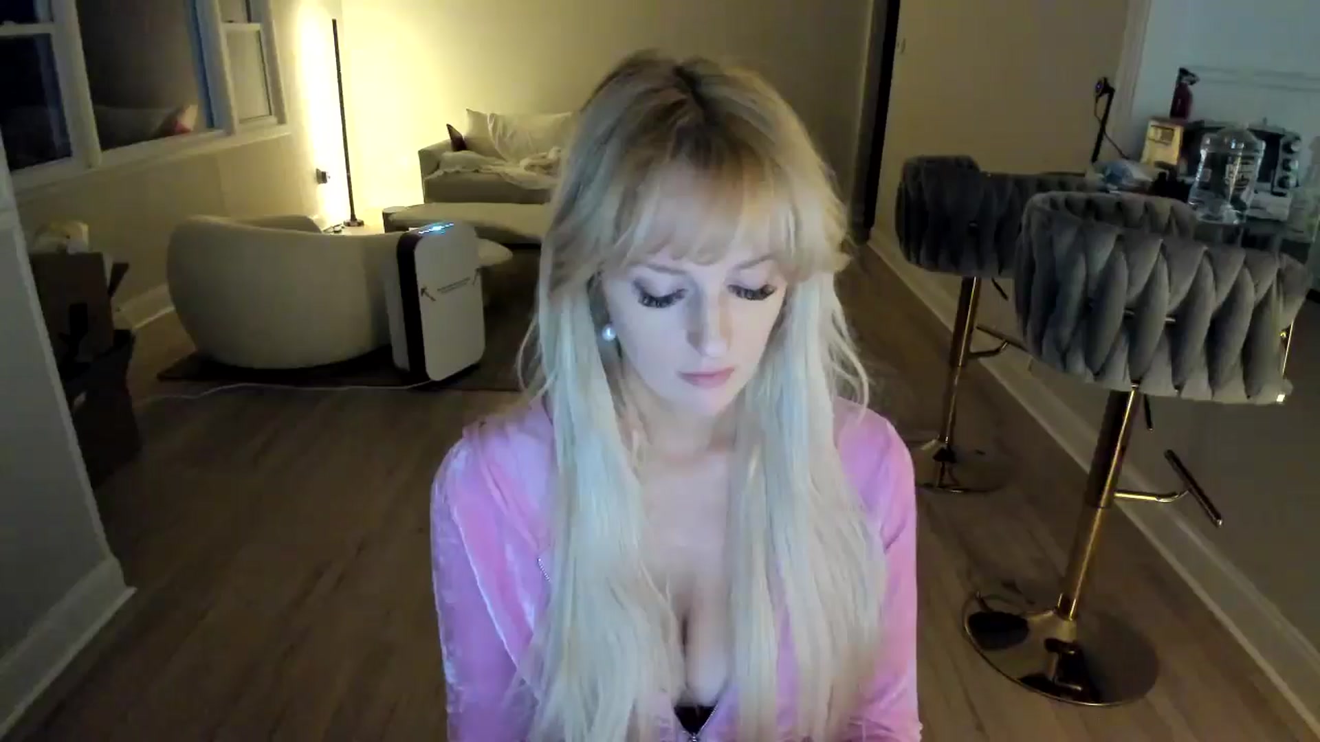 Gallery image thumbnail from Milk_Party's myfreecams stream on, 01/29/2025, 03:28 image 12 of 20