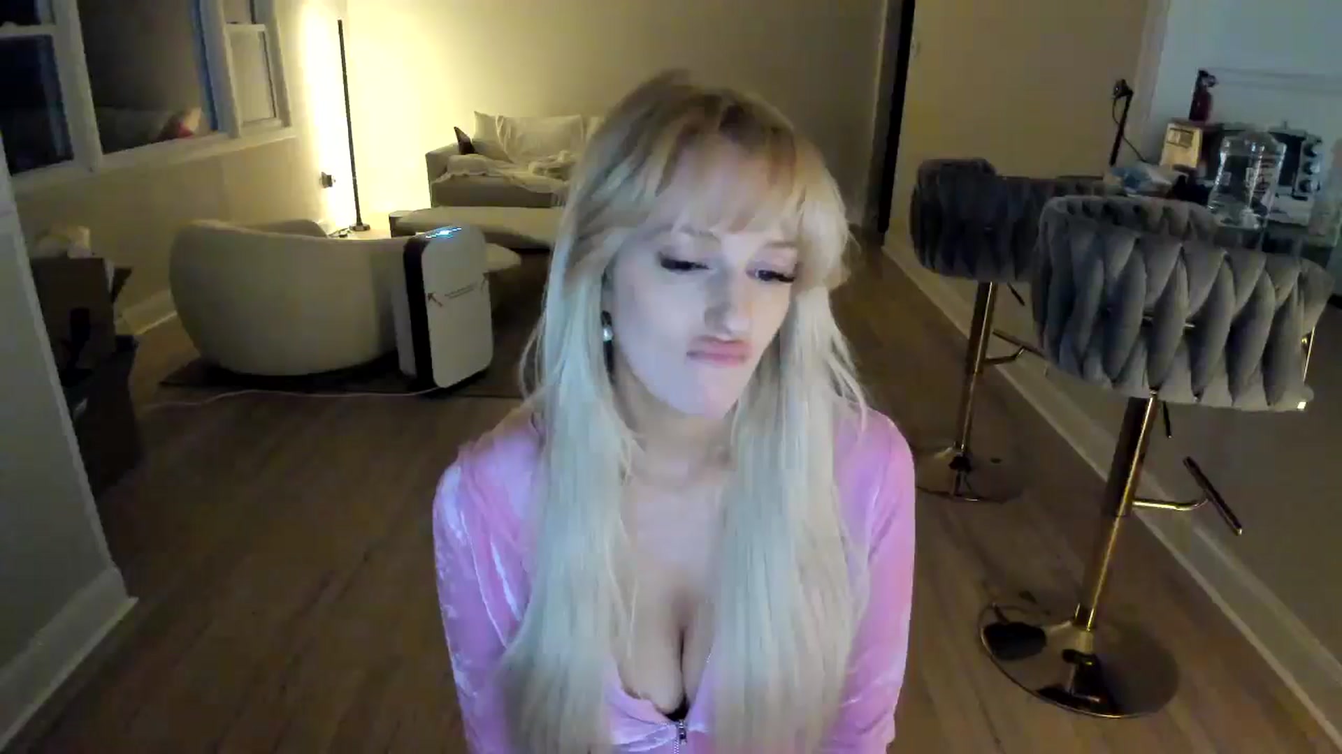 Gallery image thumbnail from Milk_Party's myfreecams stream on, 01/29/2025, 03:28 image 9 of 20