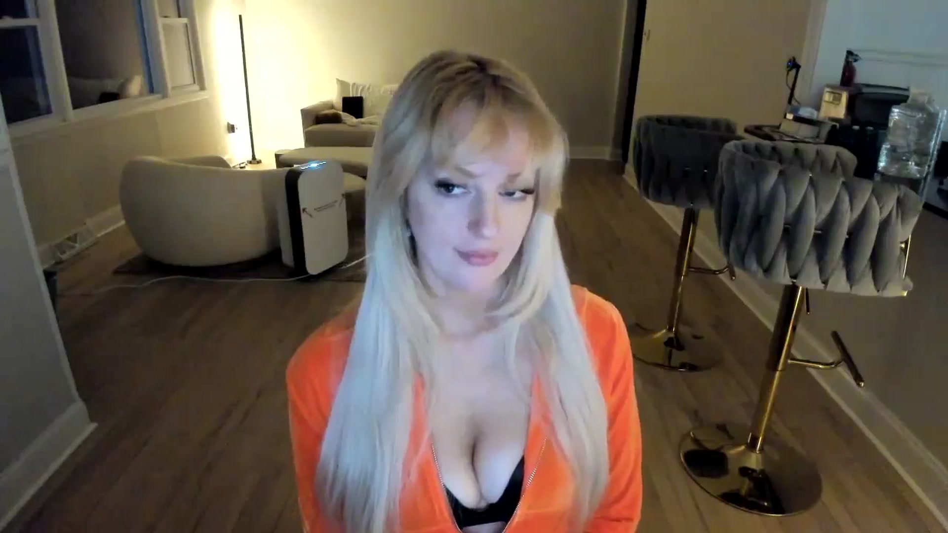 Gallery image thumbnail from Milk_Party's myfreecams stream on, 01/31/2025, 04:44 image 10 of 20