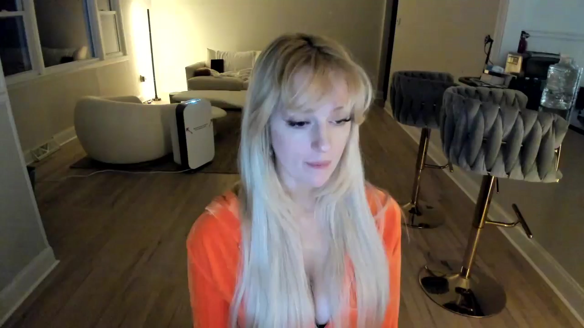 Gallery image thumbnail from Milk_Party's myfreecams stream on, 01/31/2025, 06:23 image 8 of 20