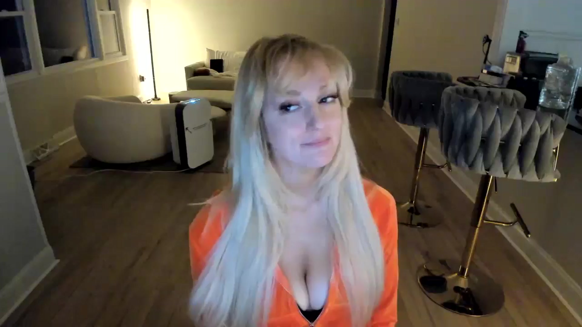Gallery image thumbnail from Milk_Party's myfreecams stream on, 01/31/2025, 06:23 image 10 of 20