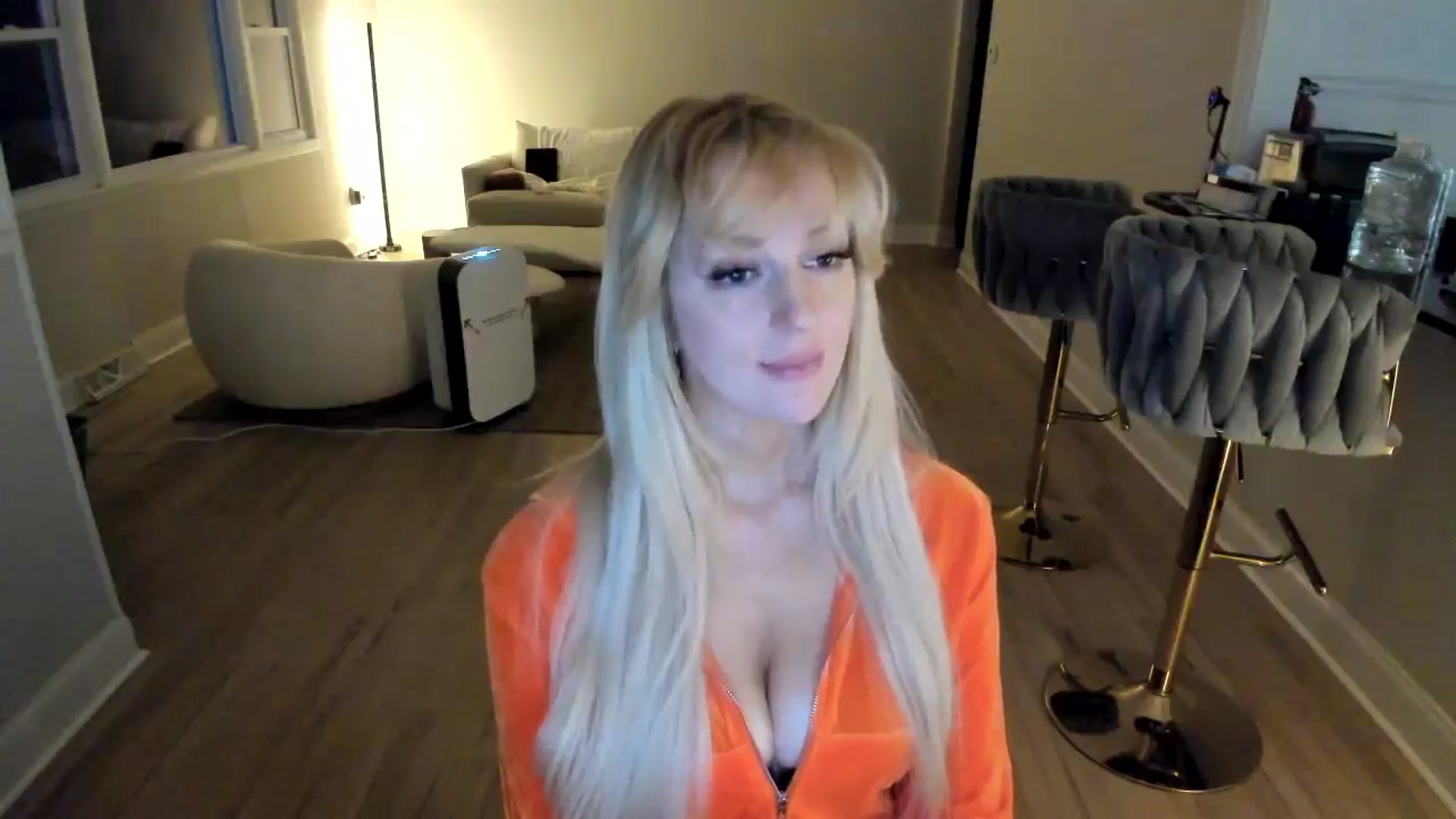 Gallery image thumbnail from Milk_Party's myfreecams stream on, 01/31/2025, 06:23 image 12 of 20