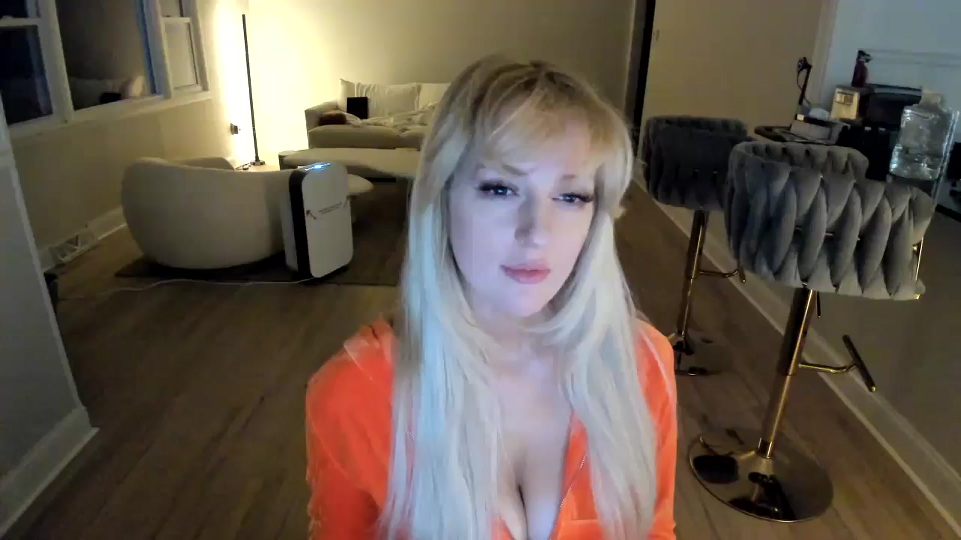Gallery image thumbnail from Milk_Party's myfreecams stream on, 01/31/2025, 06:23 image 3 of 20