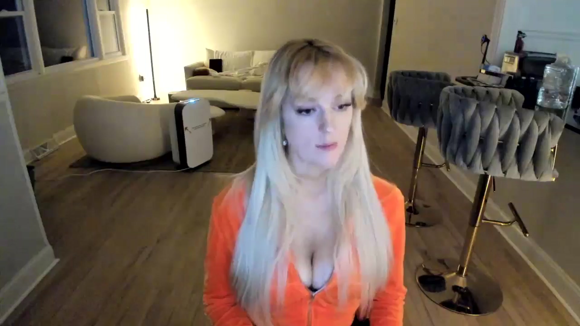 Gallery image thumbnail from Milk_Party's myfreecams stream on, 01/31/2025, 06:23 image 11 of 20
