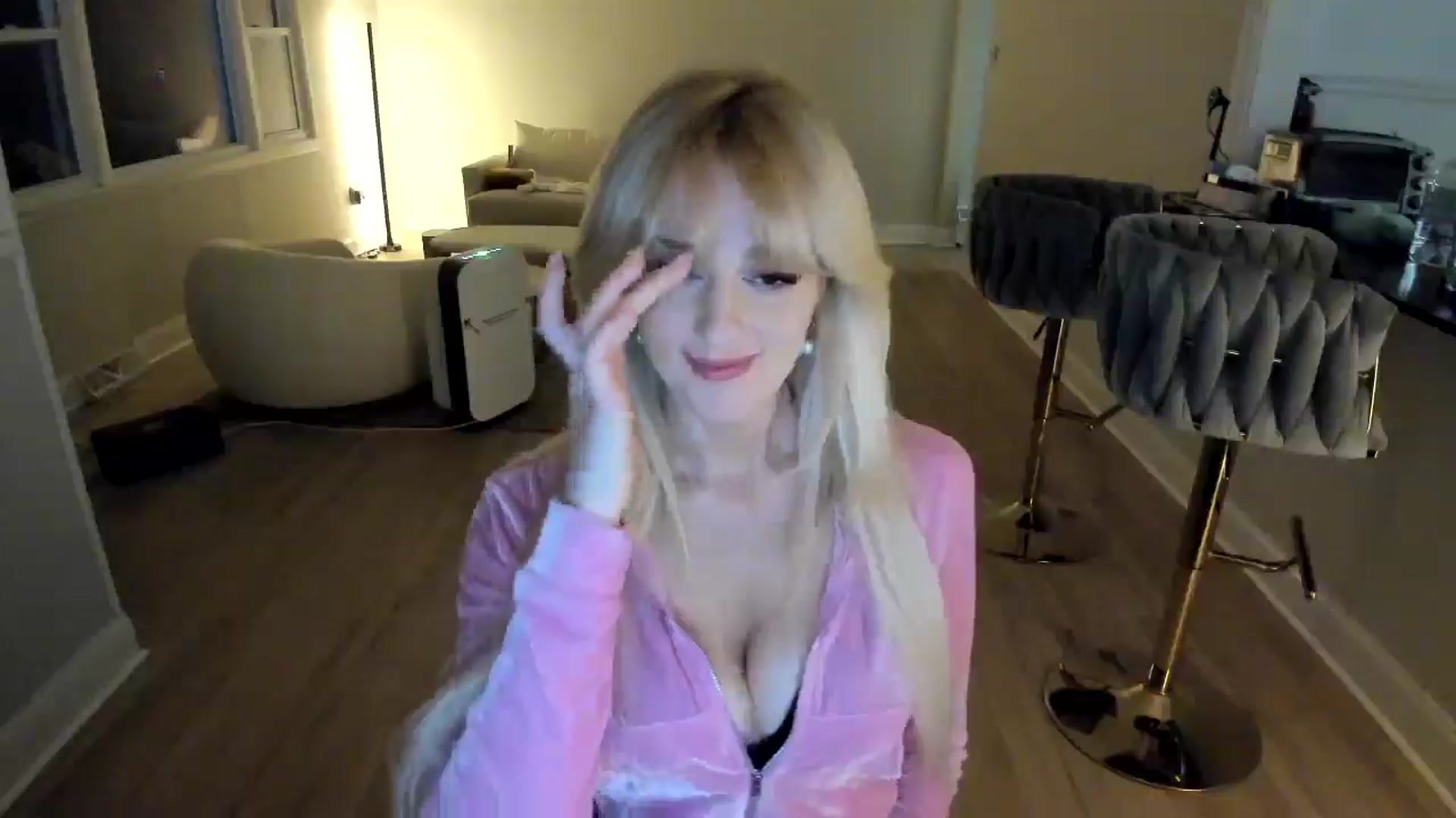 Gallery image thumbnail from Milk_Party's myfreecams stream on, 01/31/2025, 23:51 image 6 of 20