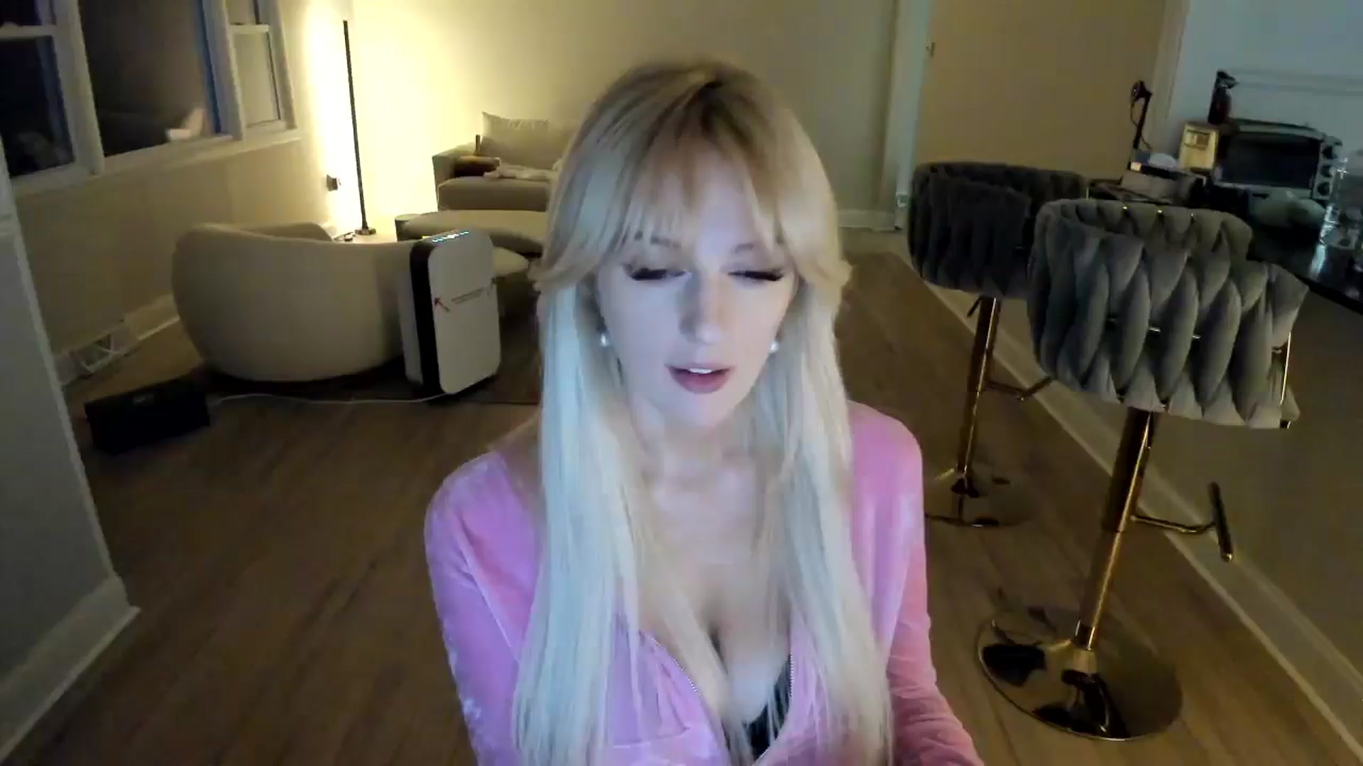 Gallery image thumbnail from Milk_Party's myfreecams stream on, 02/01/2025, 02:23 image 3 of 20