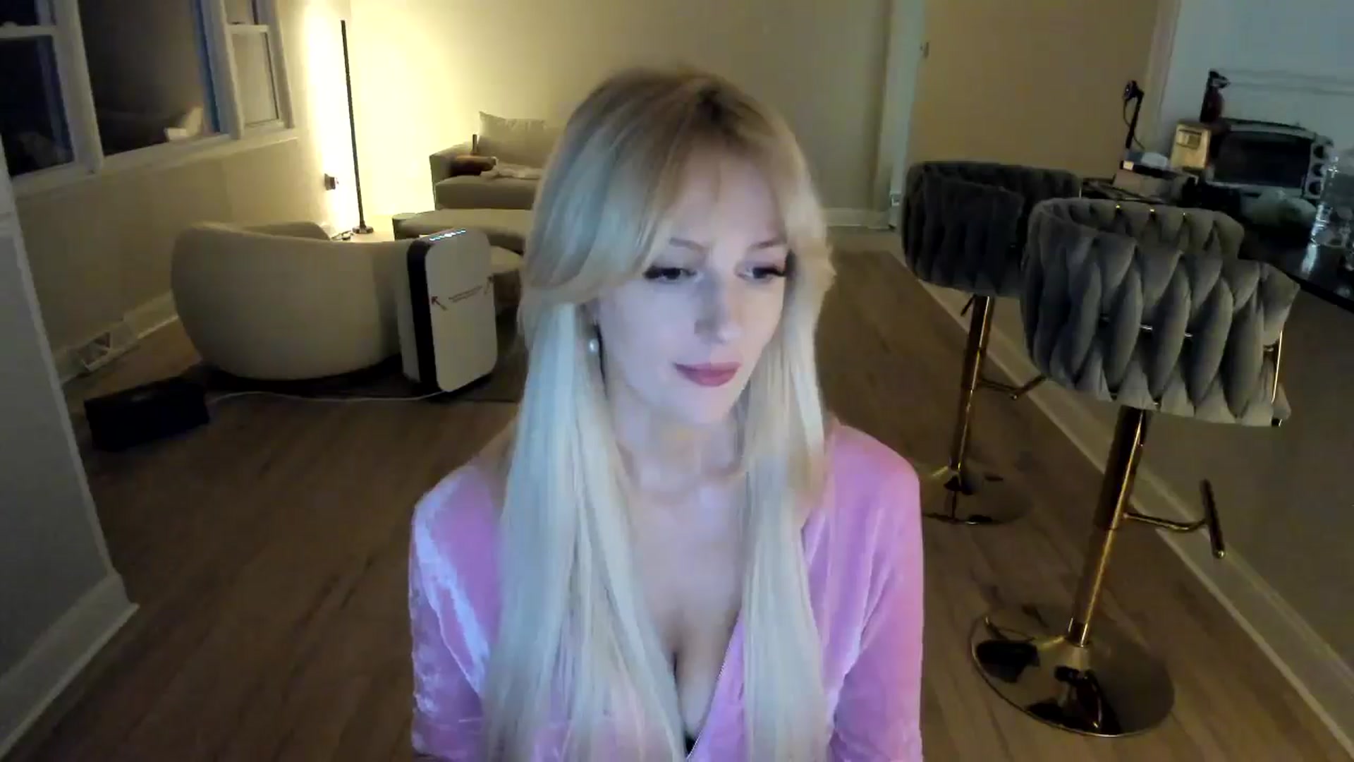 Gallery image thumbnail from Milk_Party's myfreecams stream on, 02/01/2025, 02:23 image 12 of 20