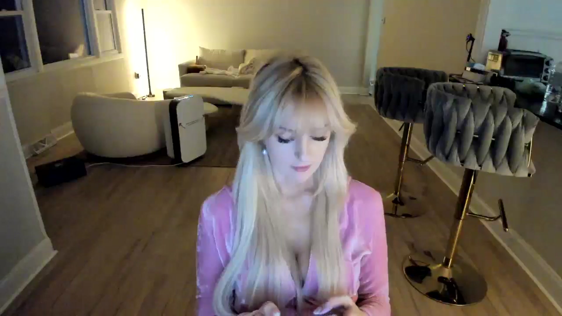 Gallery image thumbnail from Milk_Party's myfreecams stream on, 02/01/2025, 02:23 image 13 of 20