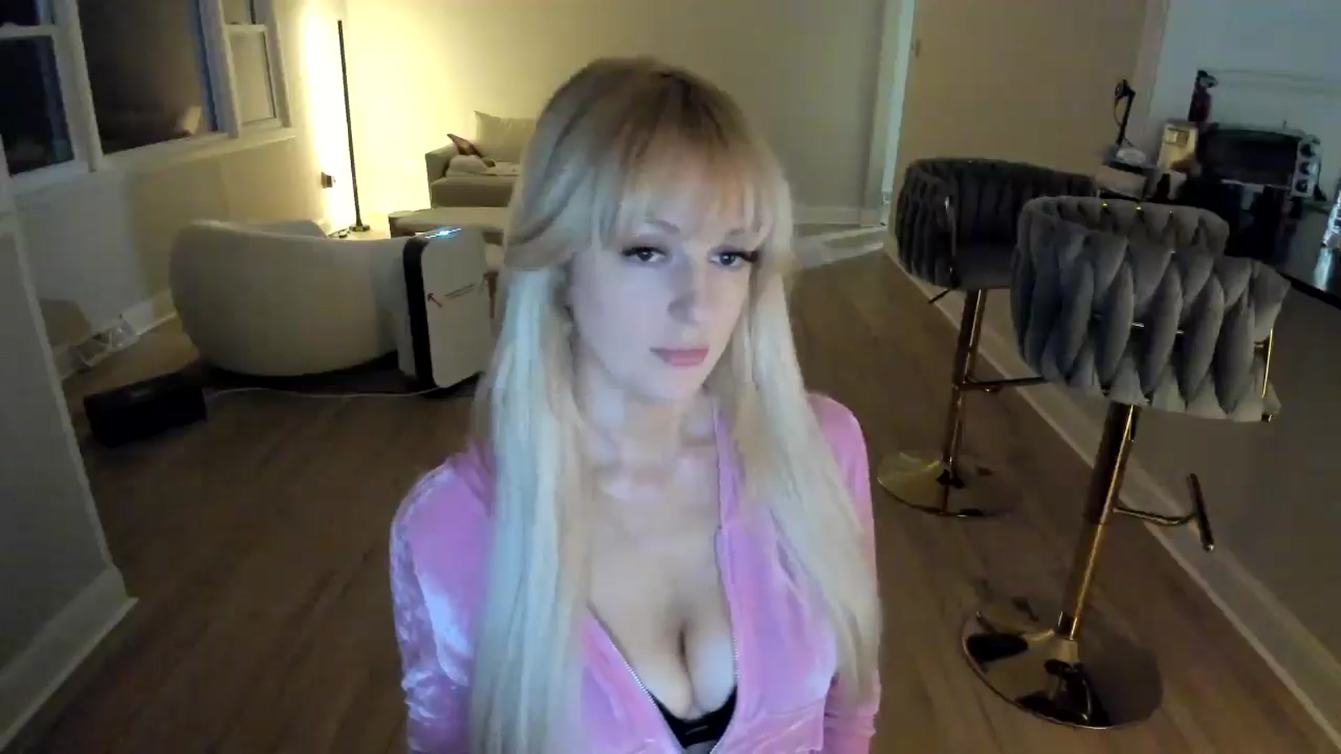 Gallery image thumbnail from Milk_Party's myfreecams stream on, 02/02/2025, 02:18 image 14 of 20